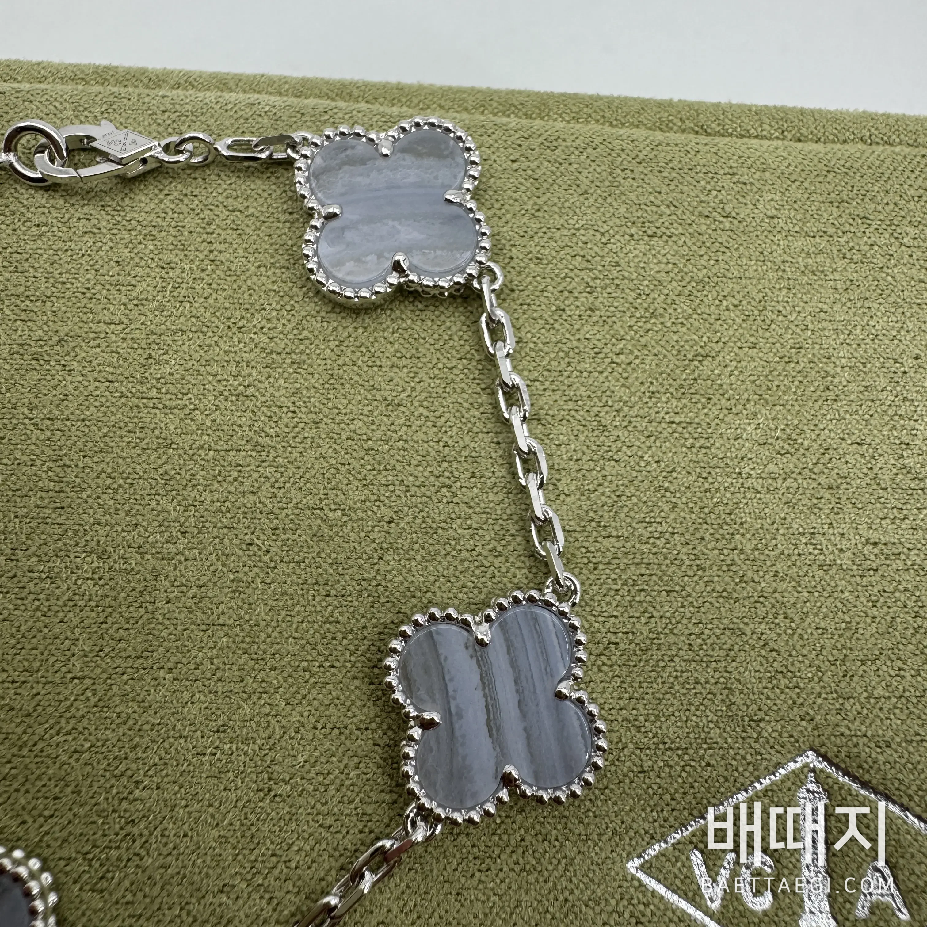 반클리프앤아펠 퍼플 칼세도니 팔찌 178572 검수사진 2