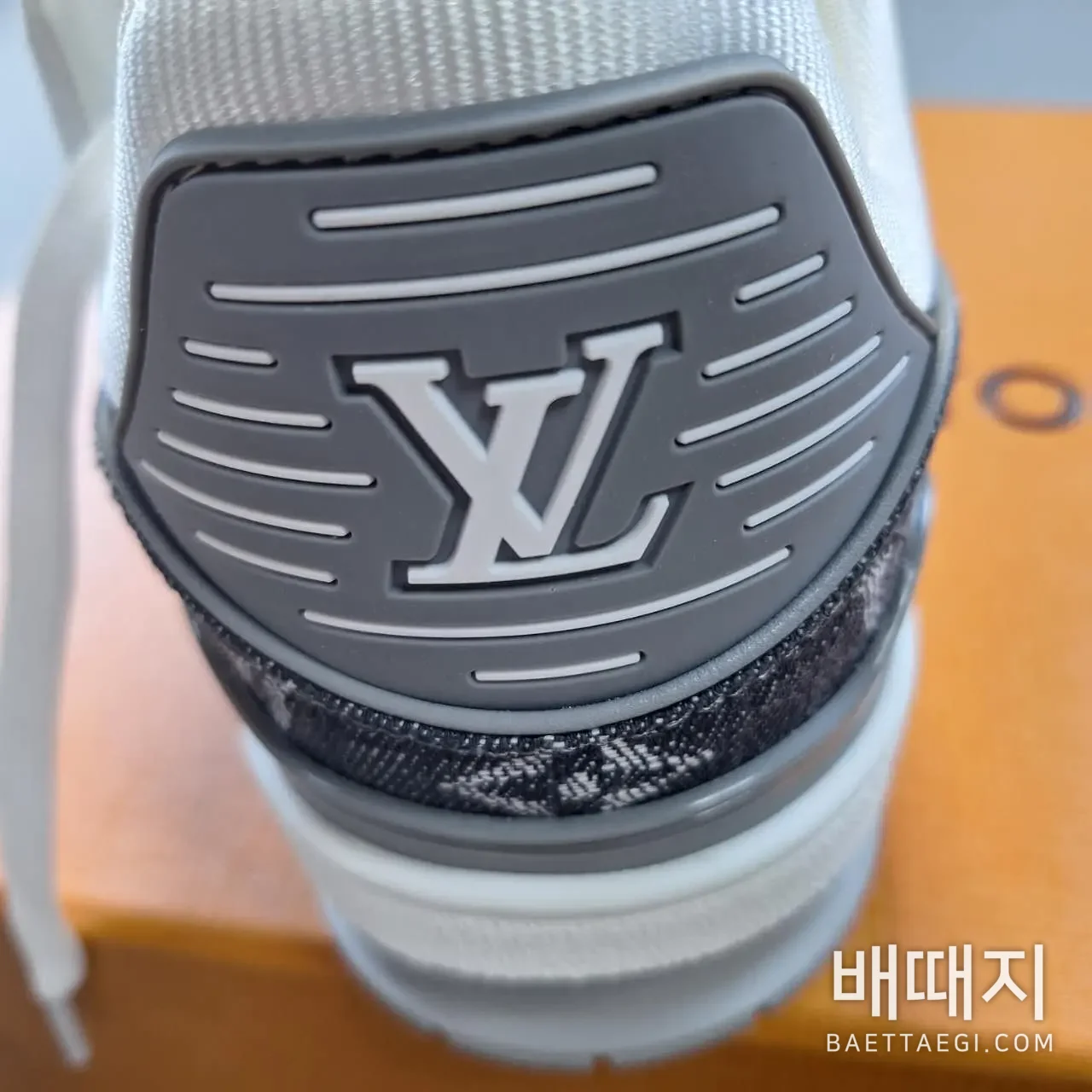 루이비통 트레이너 검수사진 8