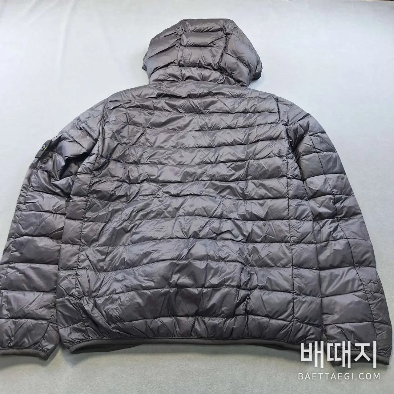 스톤아일랜드 경량패딩 검수사진 2
