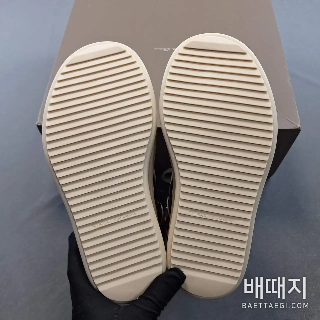 릭오웬스 플랫폼 스니커즈 38035 검수사진 9