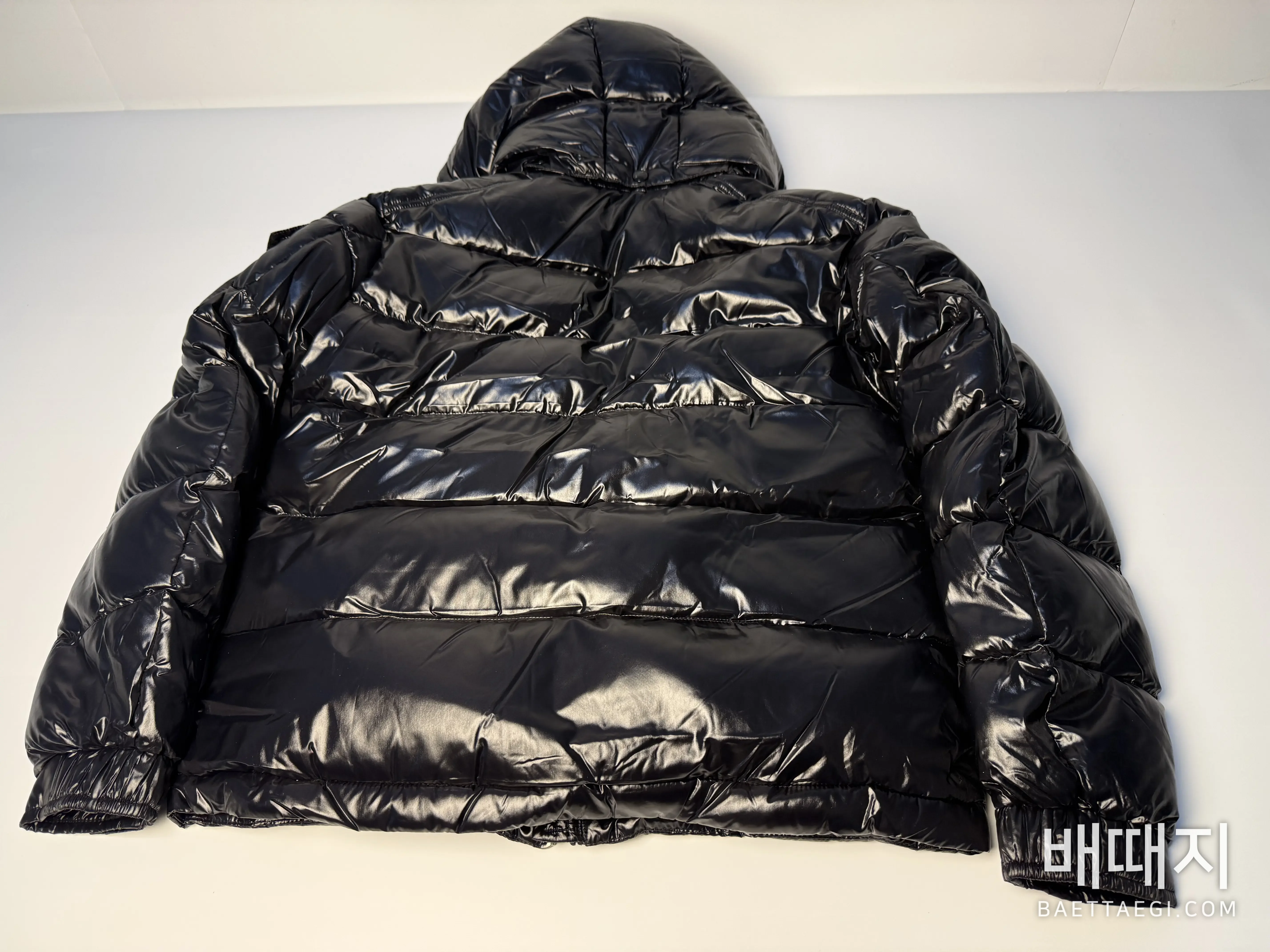 몽클레르 마야 후드 쇼트 다운 재킷(Moncler Maya Hooded Short Down Jacket) 158173 검수사진 8