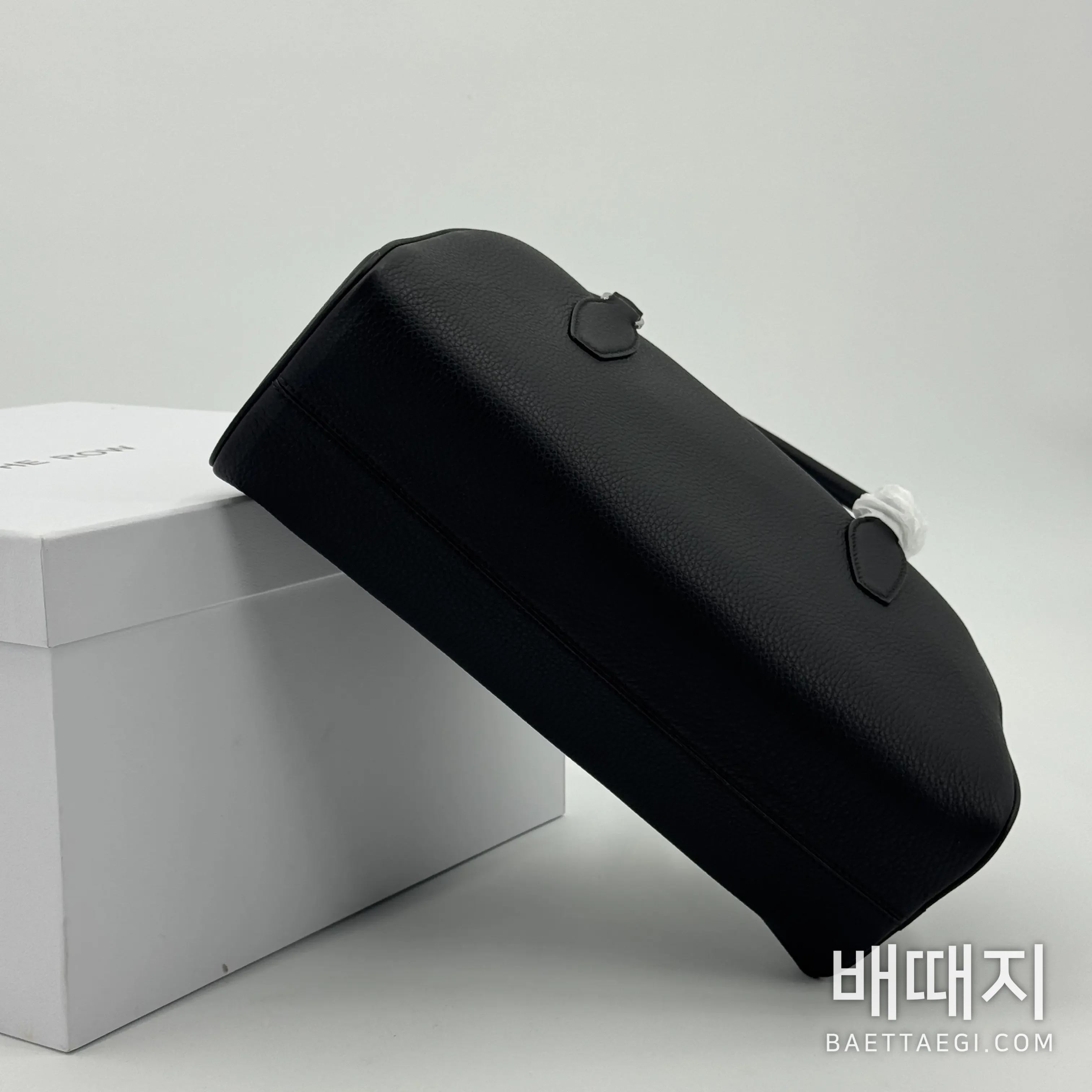 더로우 크레인 가죽 롱 핸들 가방 75486 검수사진 4