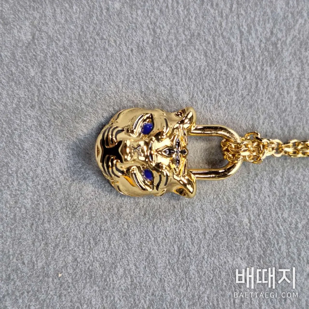 루이비통 MY LV 타이거 헤드 목걸이 검수사진 2