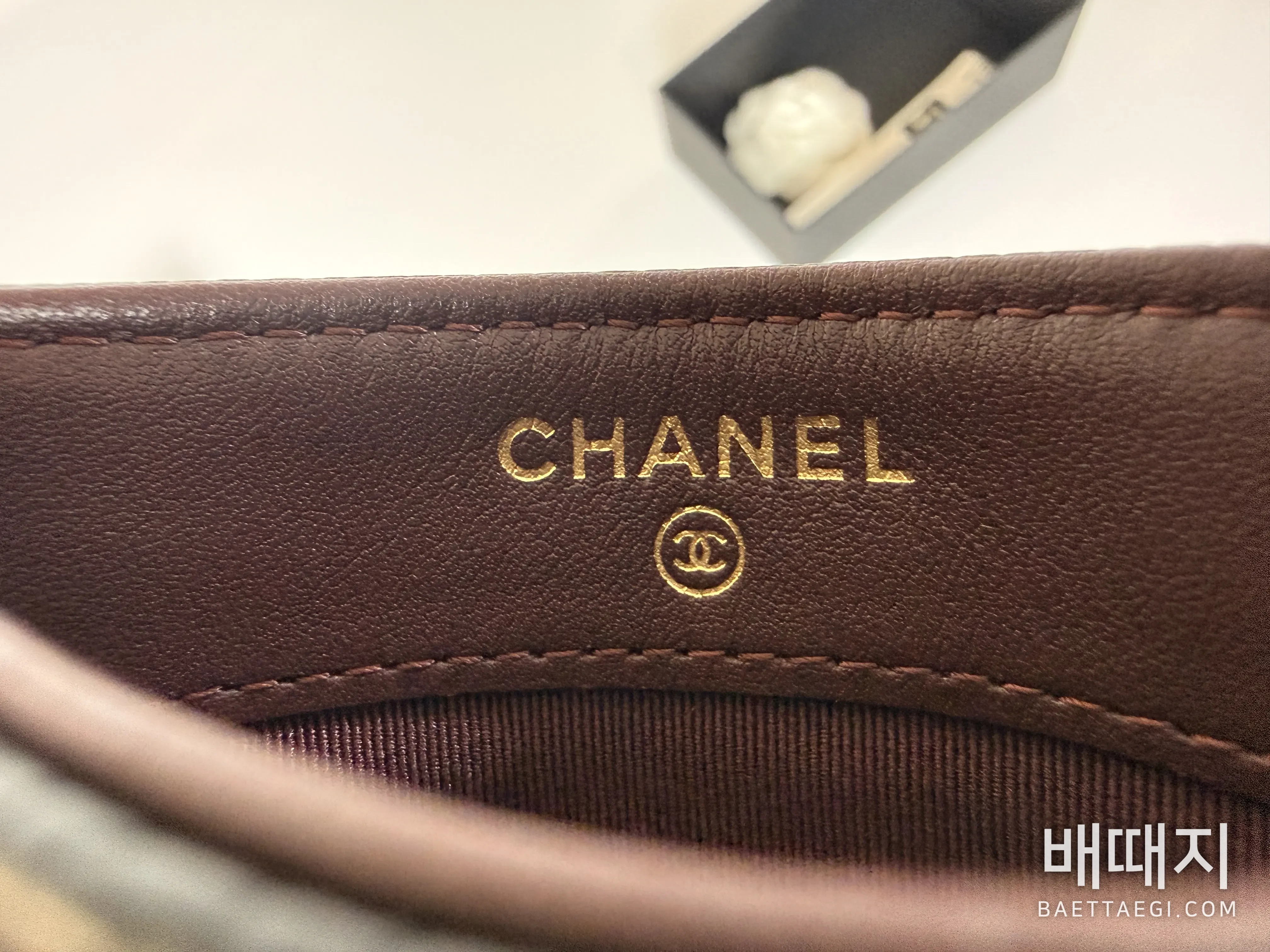 샤넬 클래식 캐비어 블랙 골드 카드홀더 193309 검수사진 6