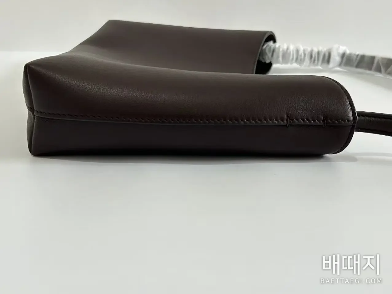 더로우 알마 바게뜨 dark brown 검수사진 7