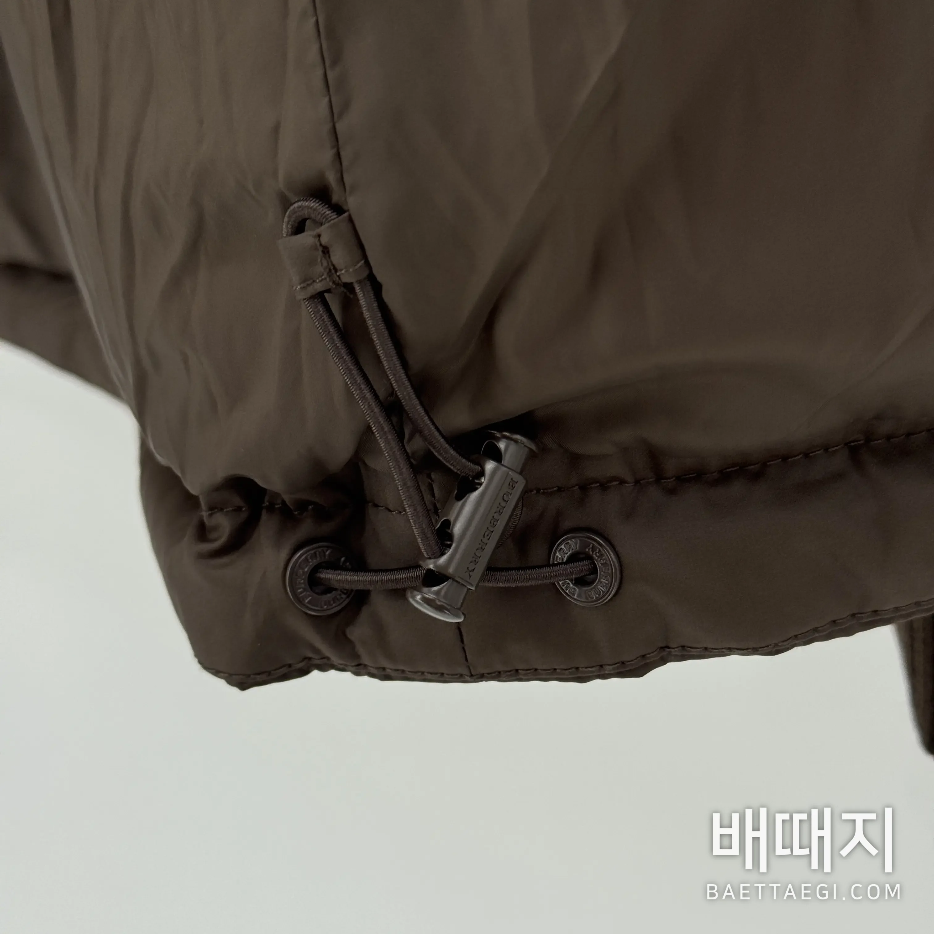 버버리 컬러 블록 로고 다운 패딩 점퍼 171071 검수사진 6