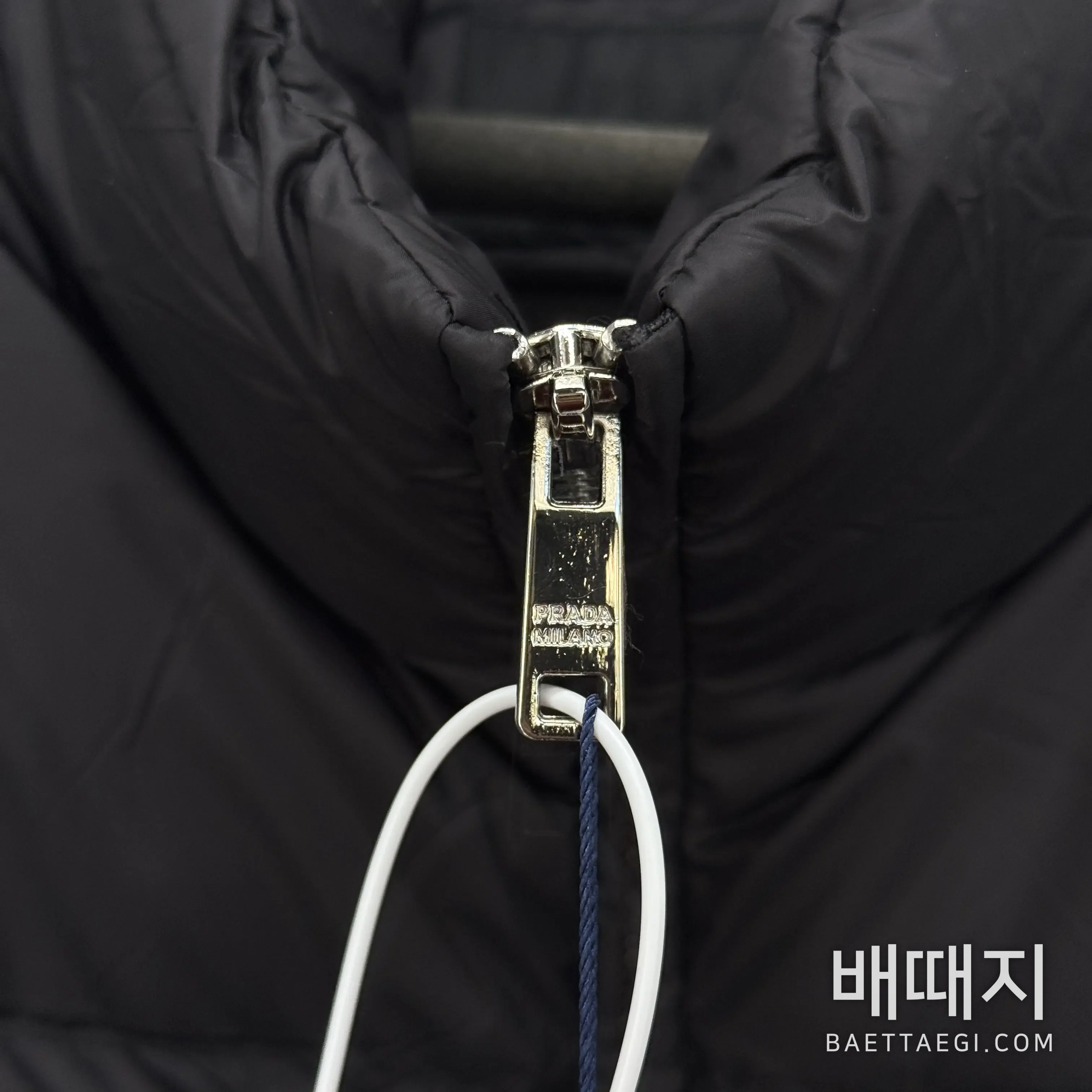 프라다 거위 솜털 남성 조끼 207265 검수사진 8