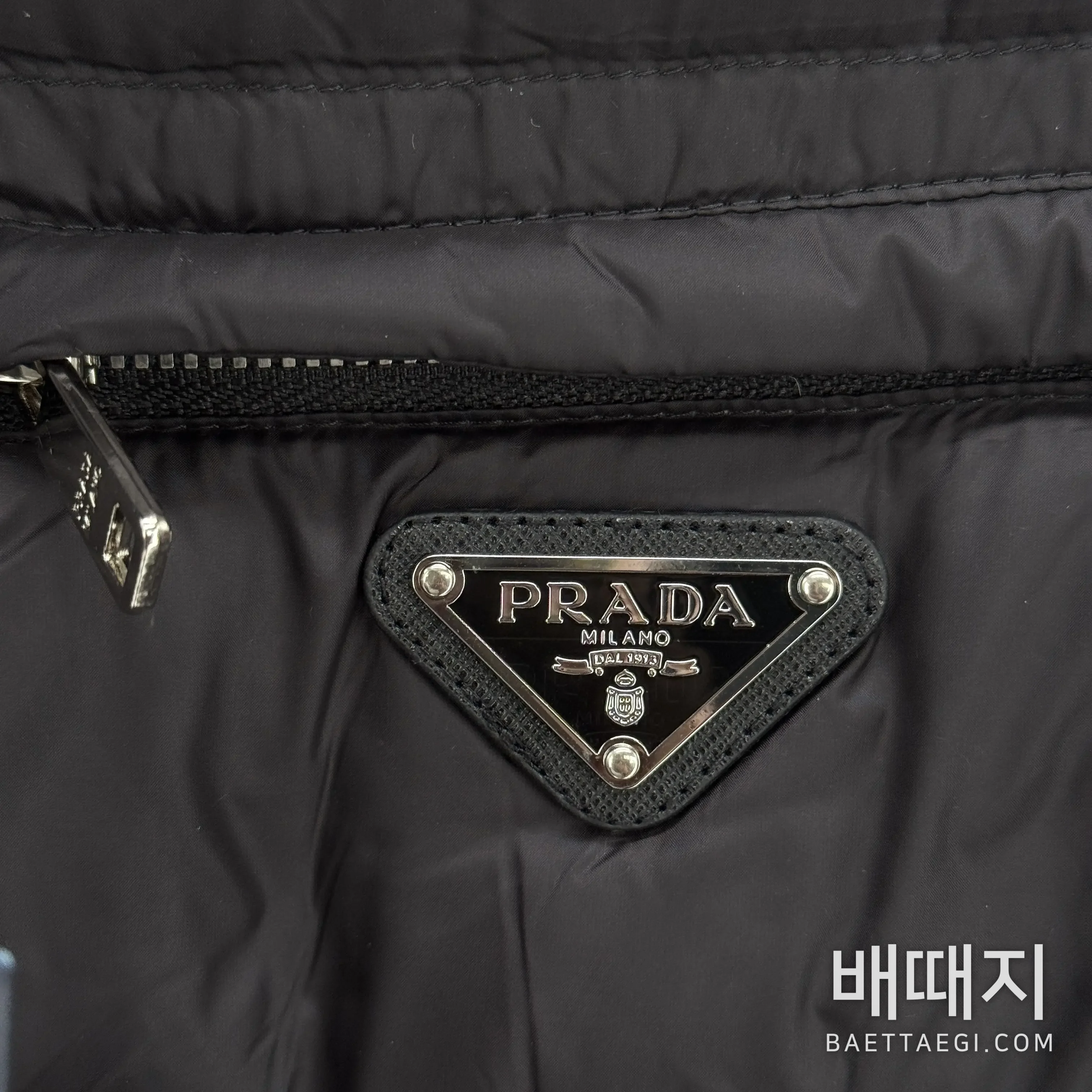 프라다 거위 솜털 남성 조끼 207265 검수사진 3