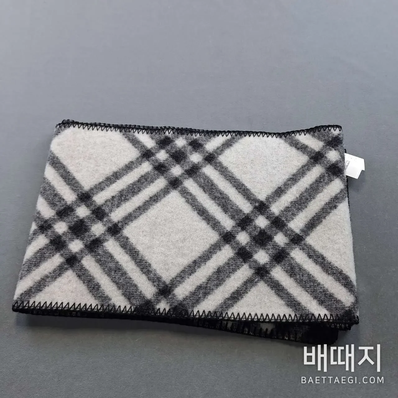 버버리 플리츠 라이더 로고 울 머플러 179948 검수사진 5