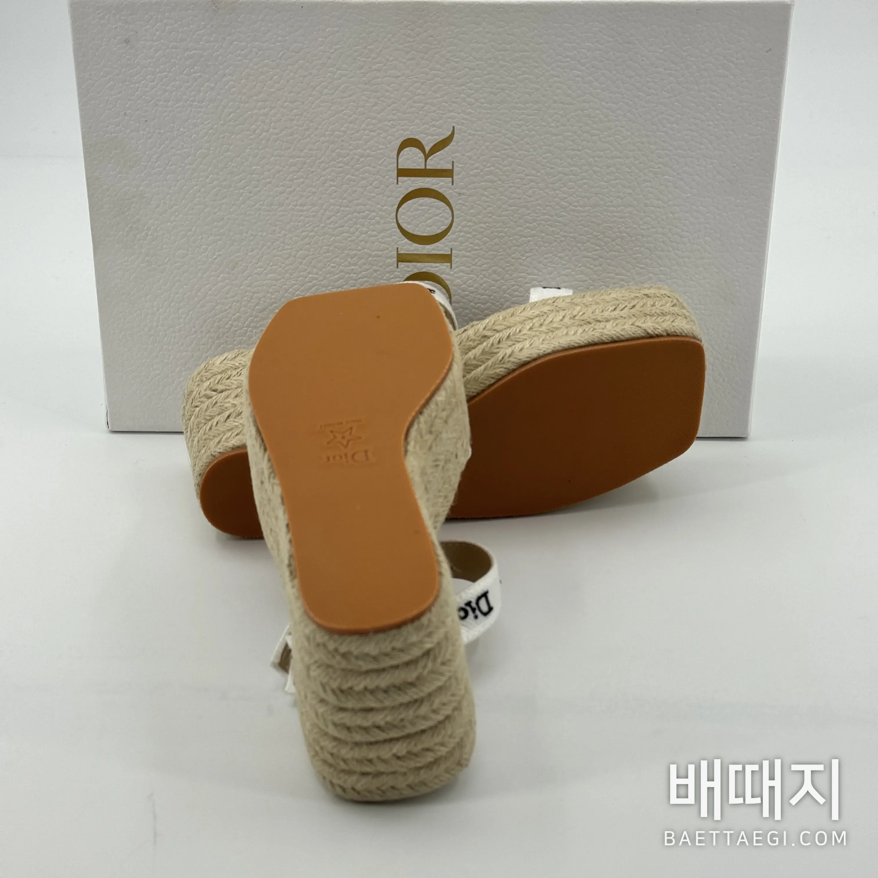 디올 뉴 보우타이 스트랩 웨지 샌들 132619 검수사진 6