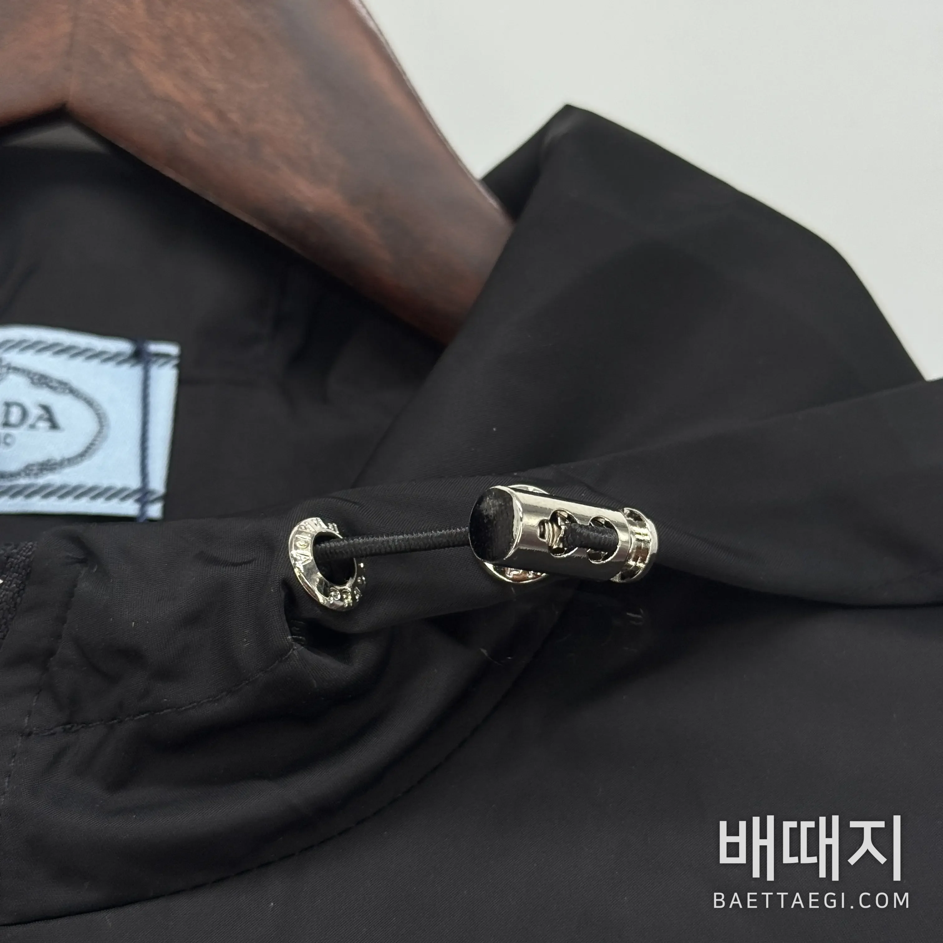 프라다 후드 드로스트링 여성 자켓 164663 검수사진 7