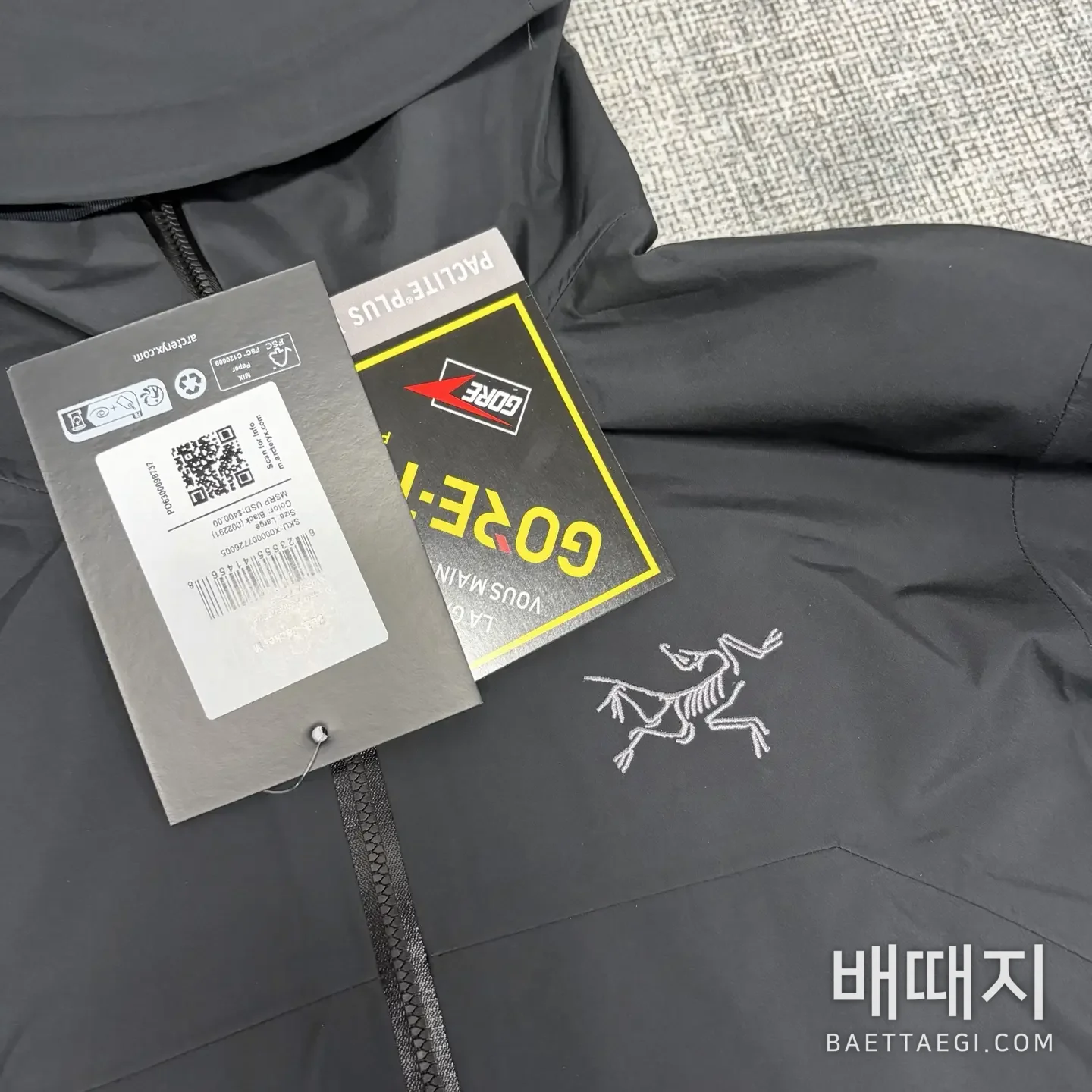 아크테릭스 베타 자켓 블랙 200154 Arc'teryx Beta Jacket Black 검수사진 1