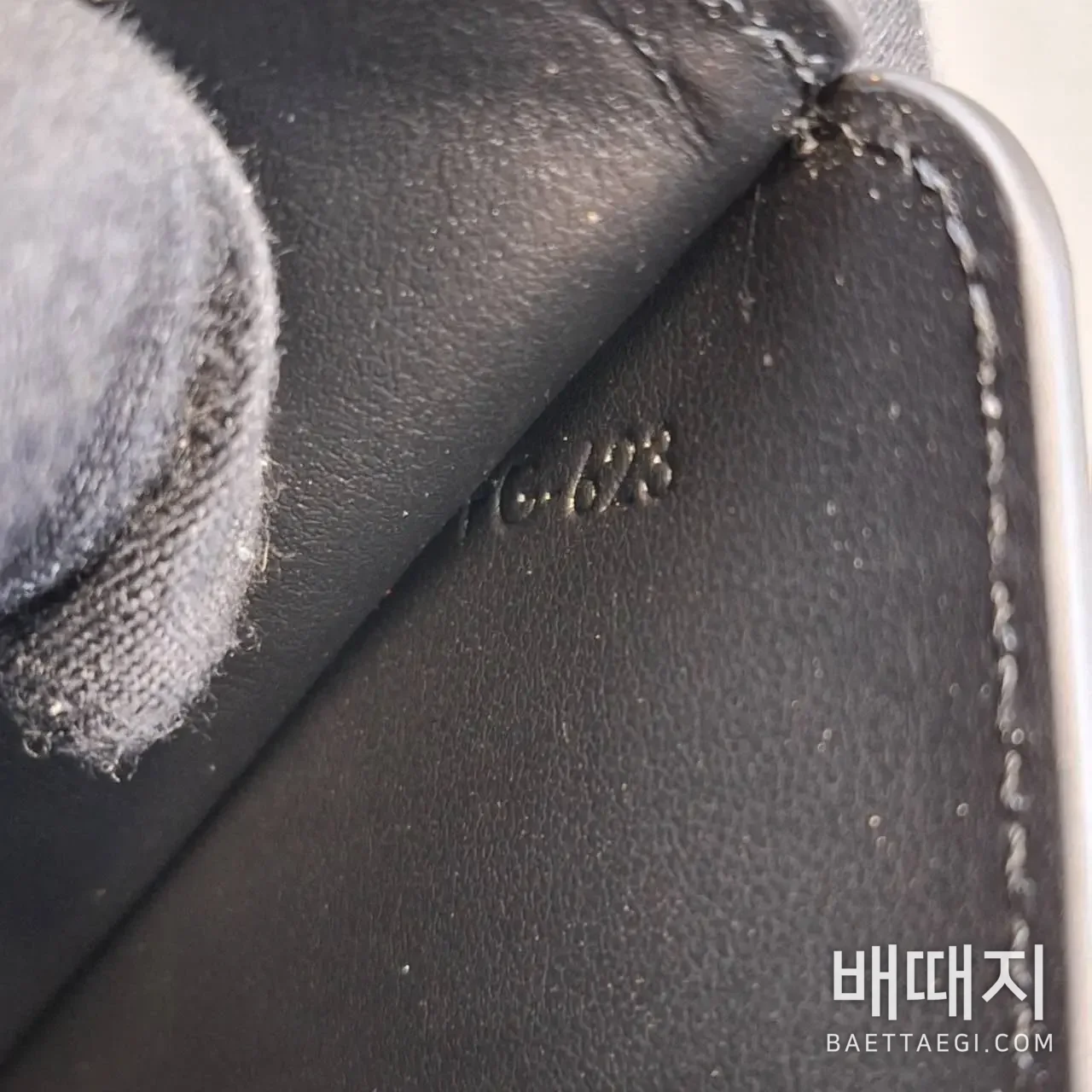 셀린느 지갑 22625 검수사진 8