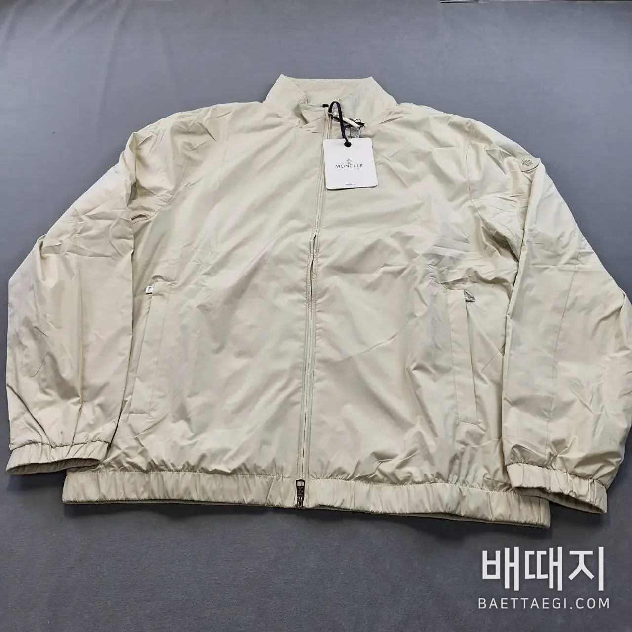 몽클레르 스탠드 카라 코튼 자켓 검수사진 1