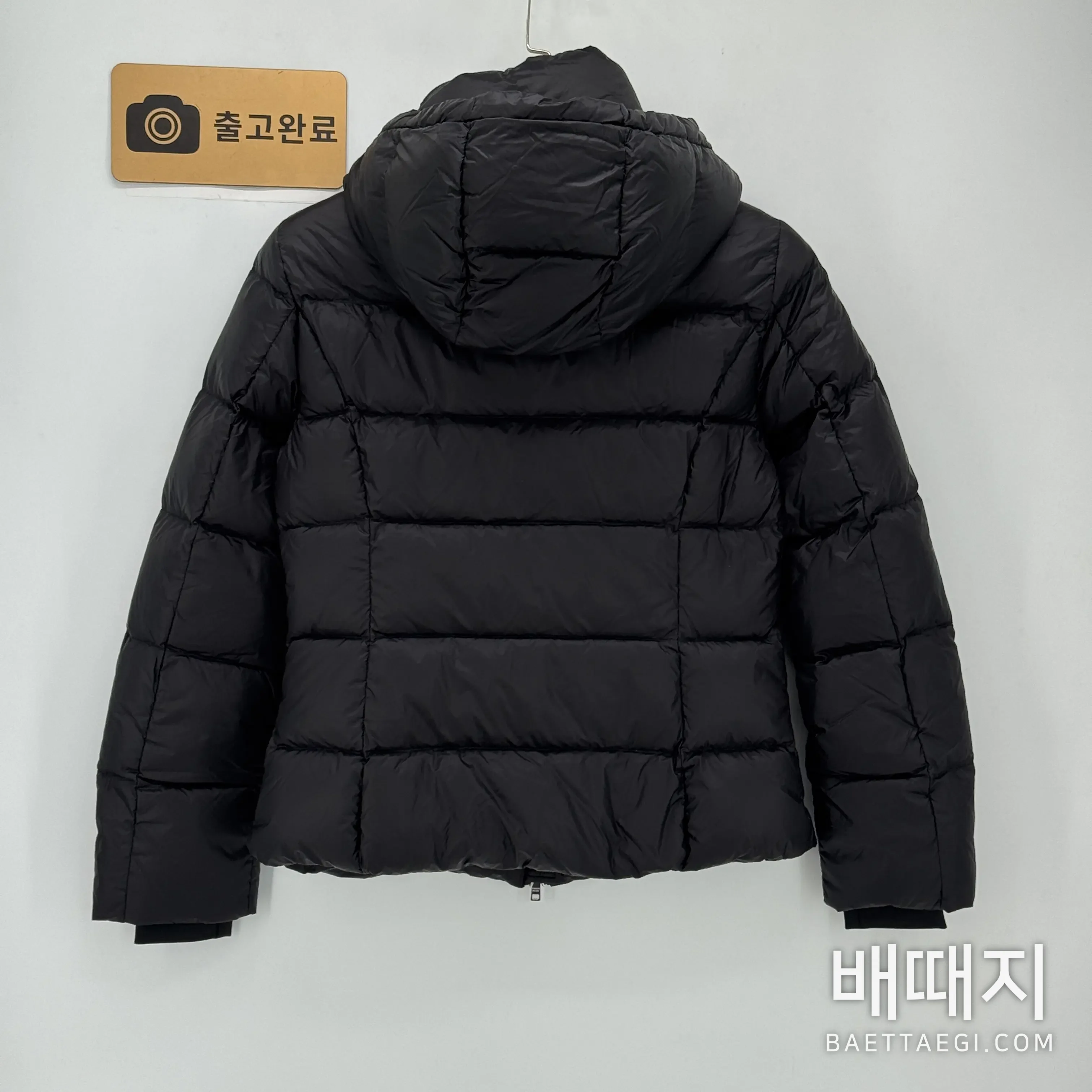프라다 후드 슬림핏 여성 다운 패딩 재킷 155696 검수사진 8