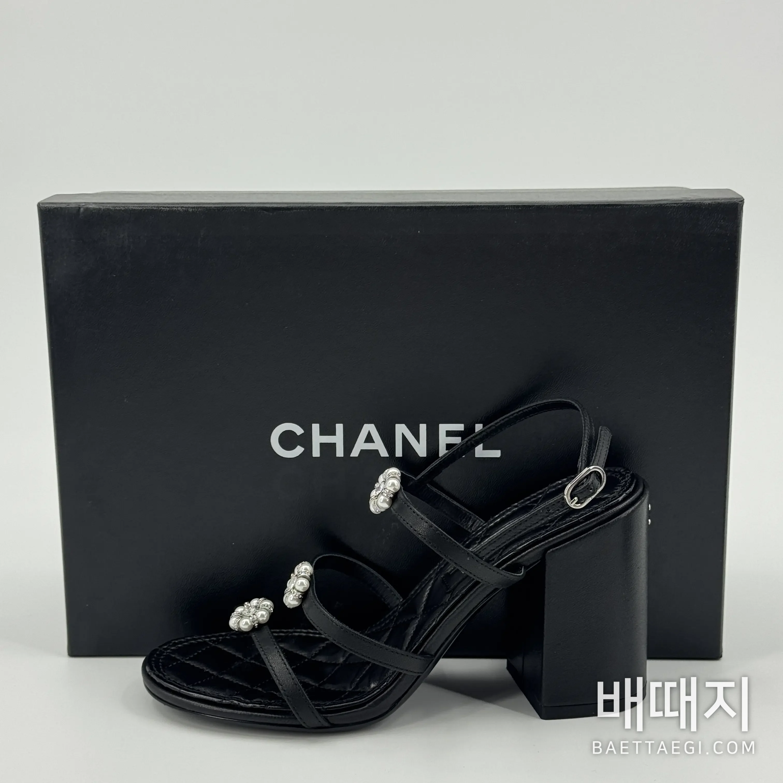 샤넬 26C 라인스톤 플라워 하이힐 샌들 149789 검수사진 6