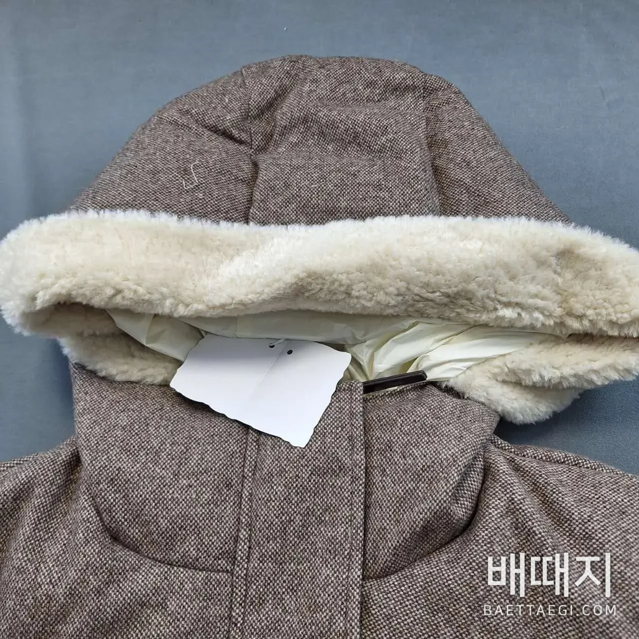 브루넬로쿠치넬리 컬러 블록 후드 롱 다운 패딩 검수사진 3