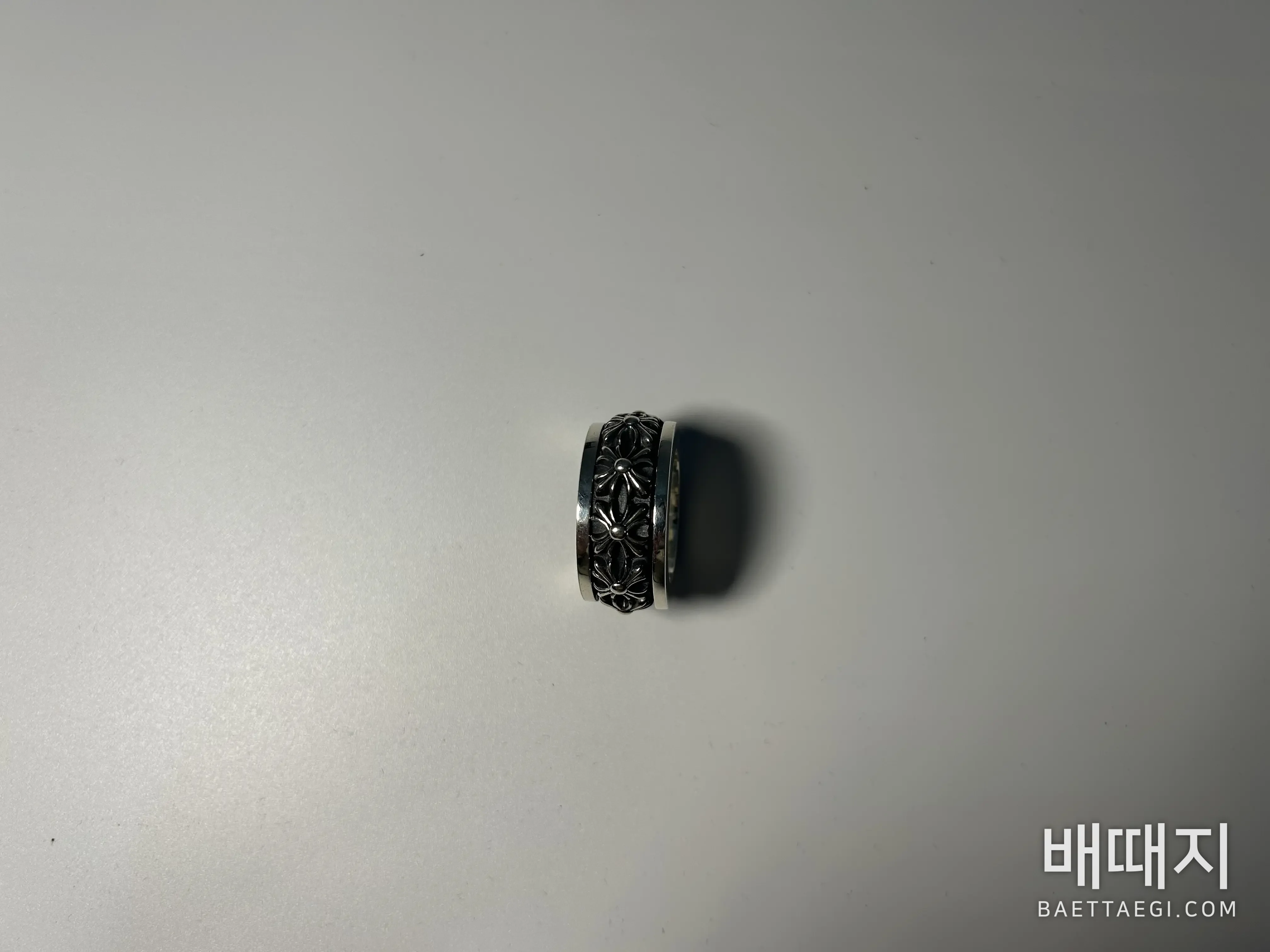 크롬하츠 회전 십자가 반지 63093 검수사진 4