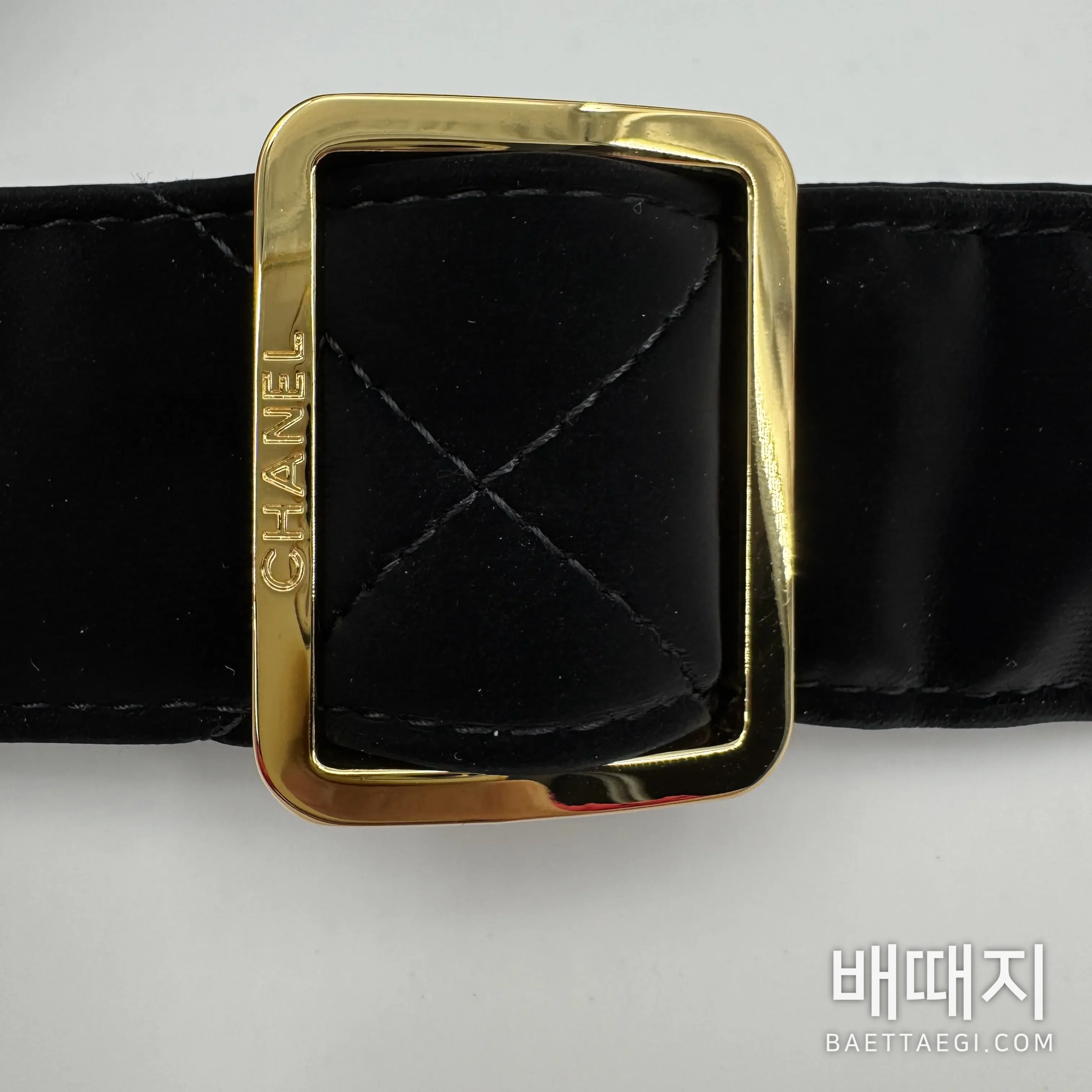 샤넬 코코 네쥬 벨벳 나일론 턴락 볼링백 검수사진 9