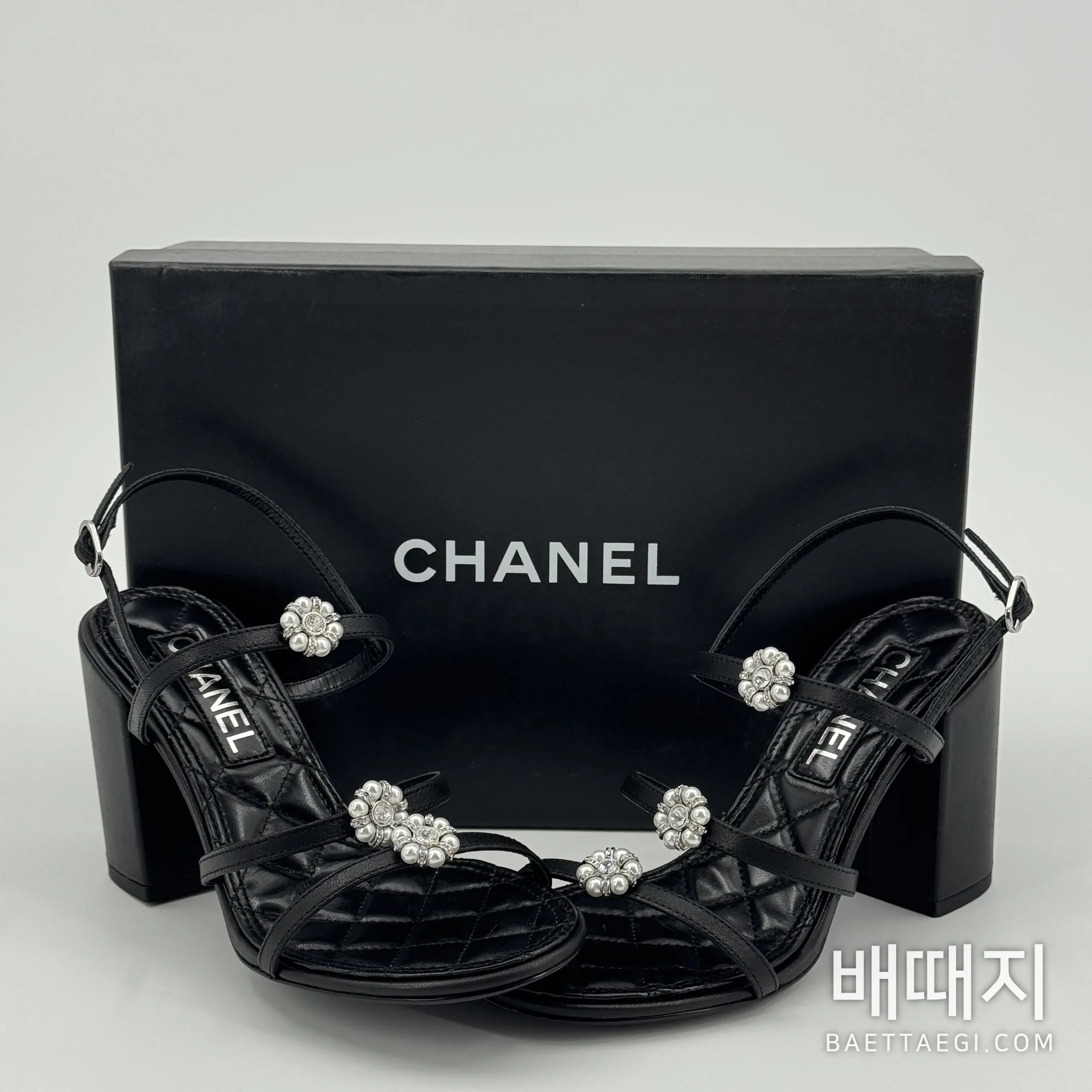 샤넬 26C 라인스톤 플라워 하이힐 샌들 149789 검수사진 5