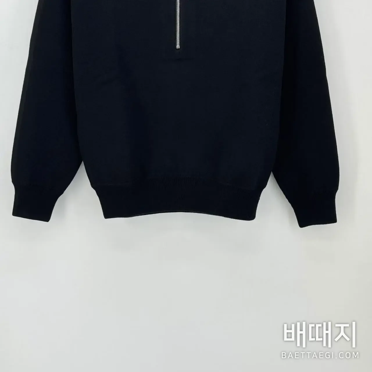 샤넬 하프 지퍼 터틀넥 니트 여성의류 검수사진 2