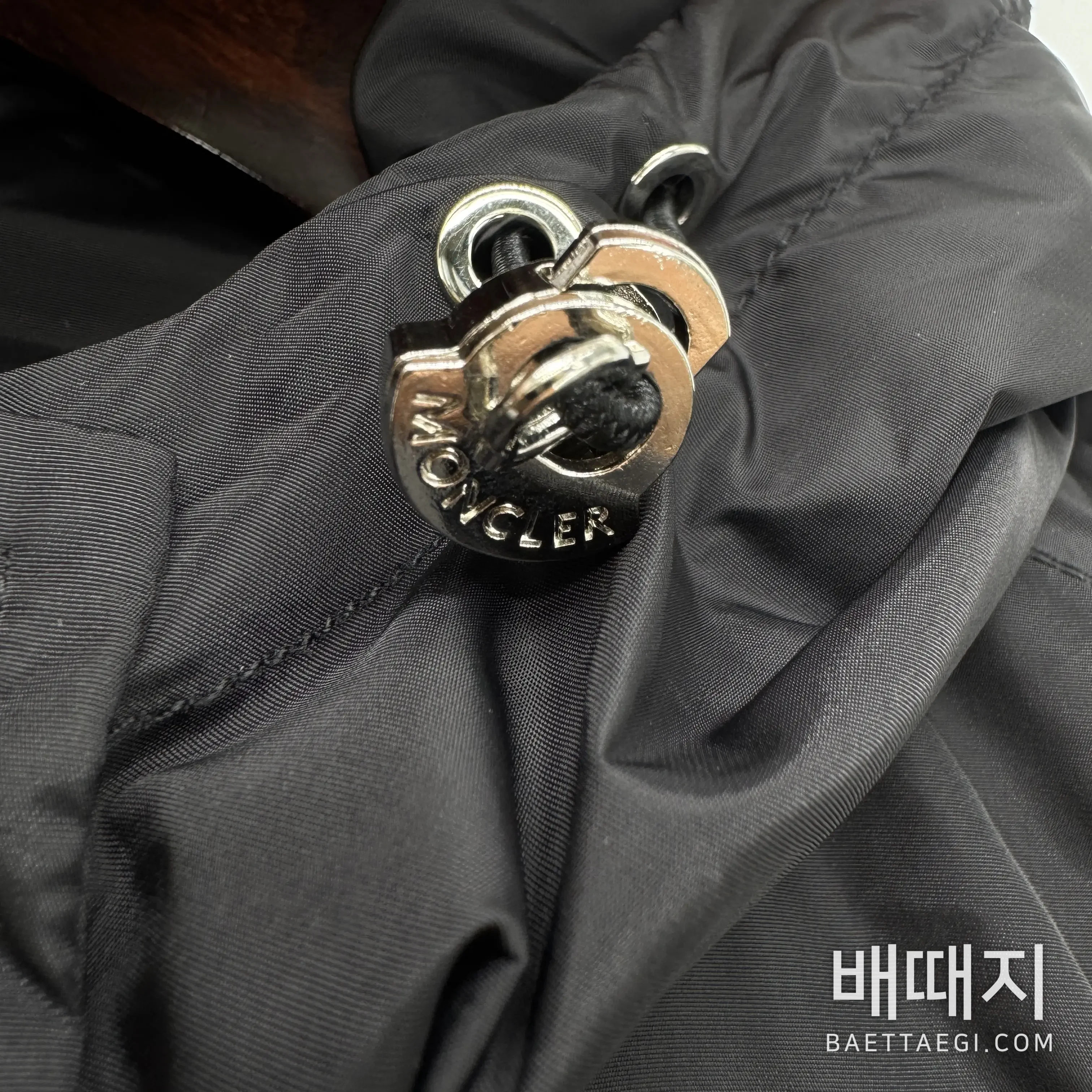 몽클레르 몽클레어 프리마지에디 크롭 윈드브레이커 자켓 150382 검수사진 7