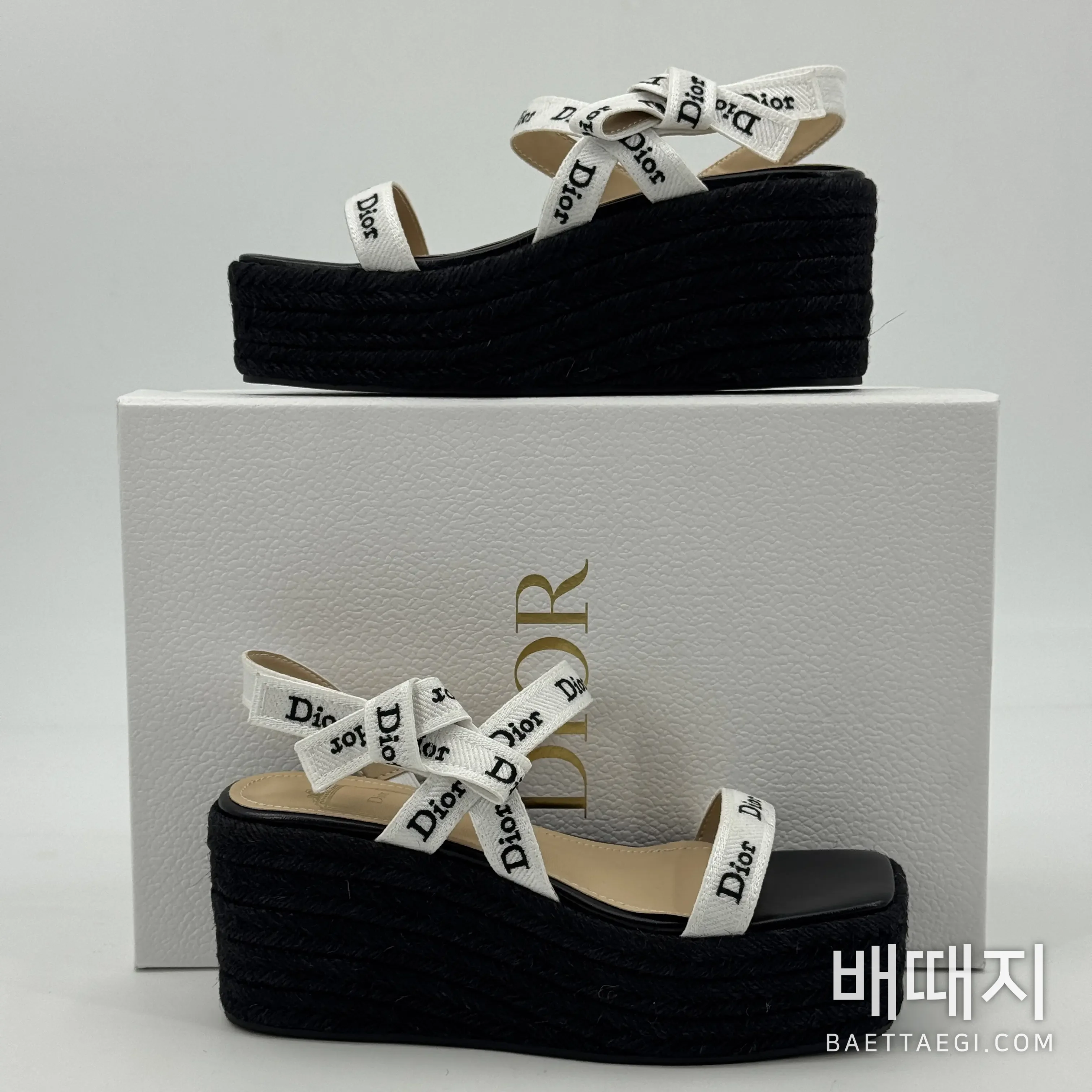 디올 뉴 보우레터 웨빙 스트랩 웨지 샌들 검수사진 2