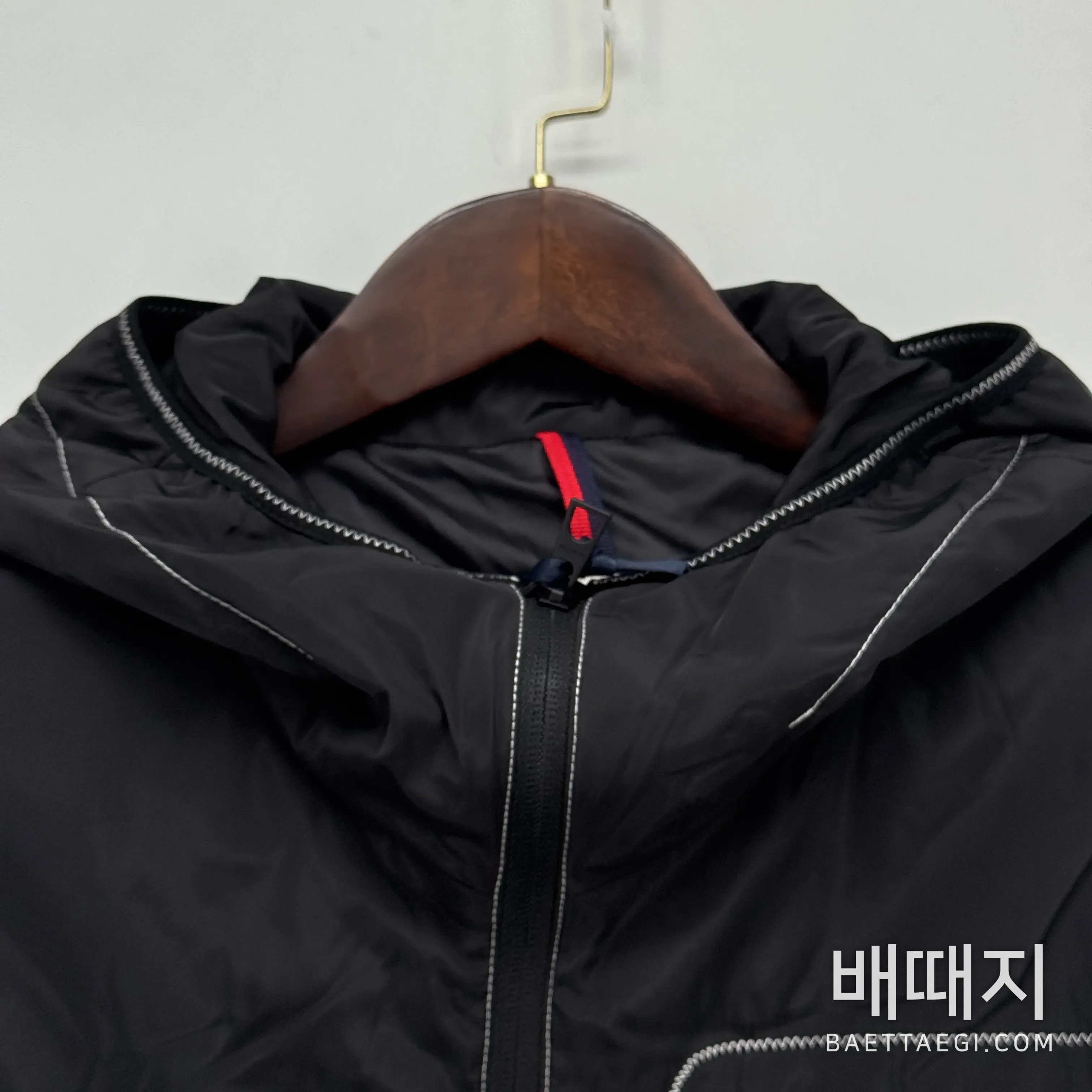 몽클레르 후드 경량 퀼팅 남성 자켓 169520 검수사진 3