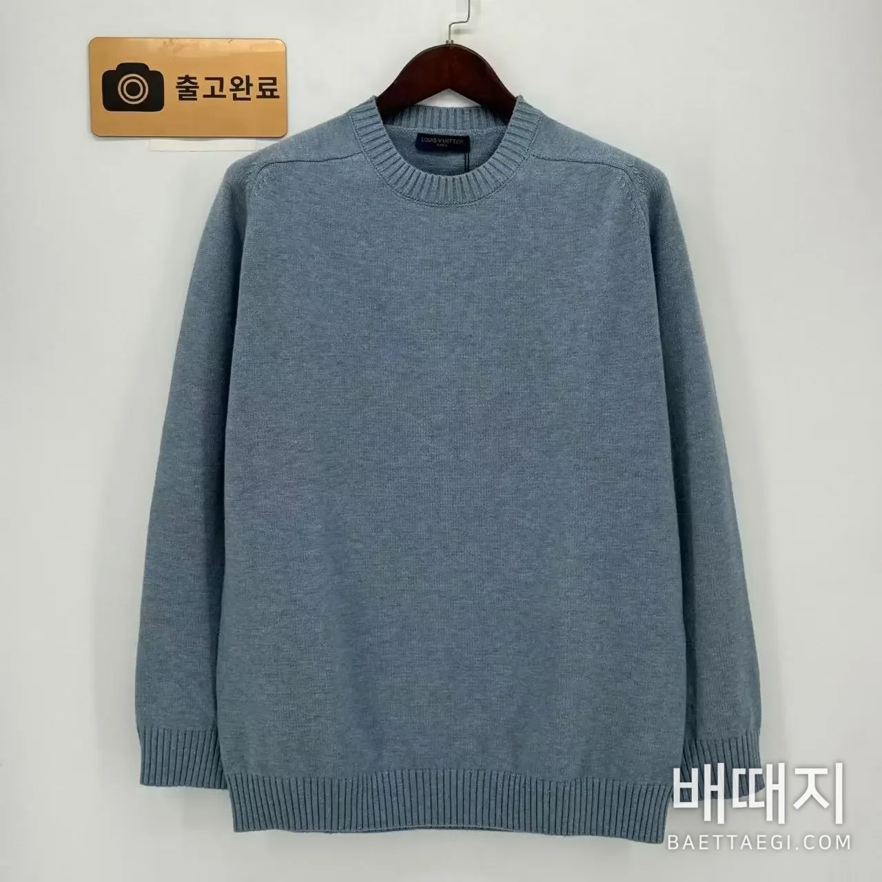 루이비통 울 소매 배색 남성 니트 검수사진 1