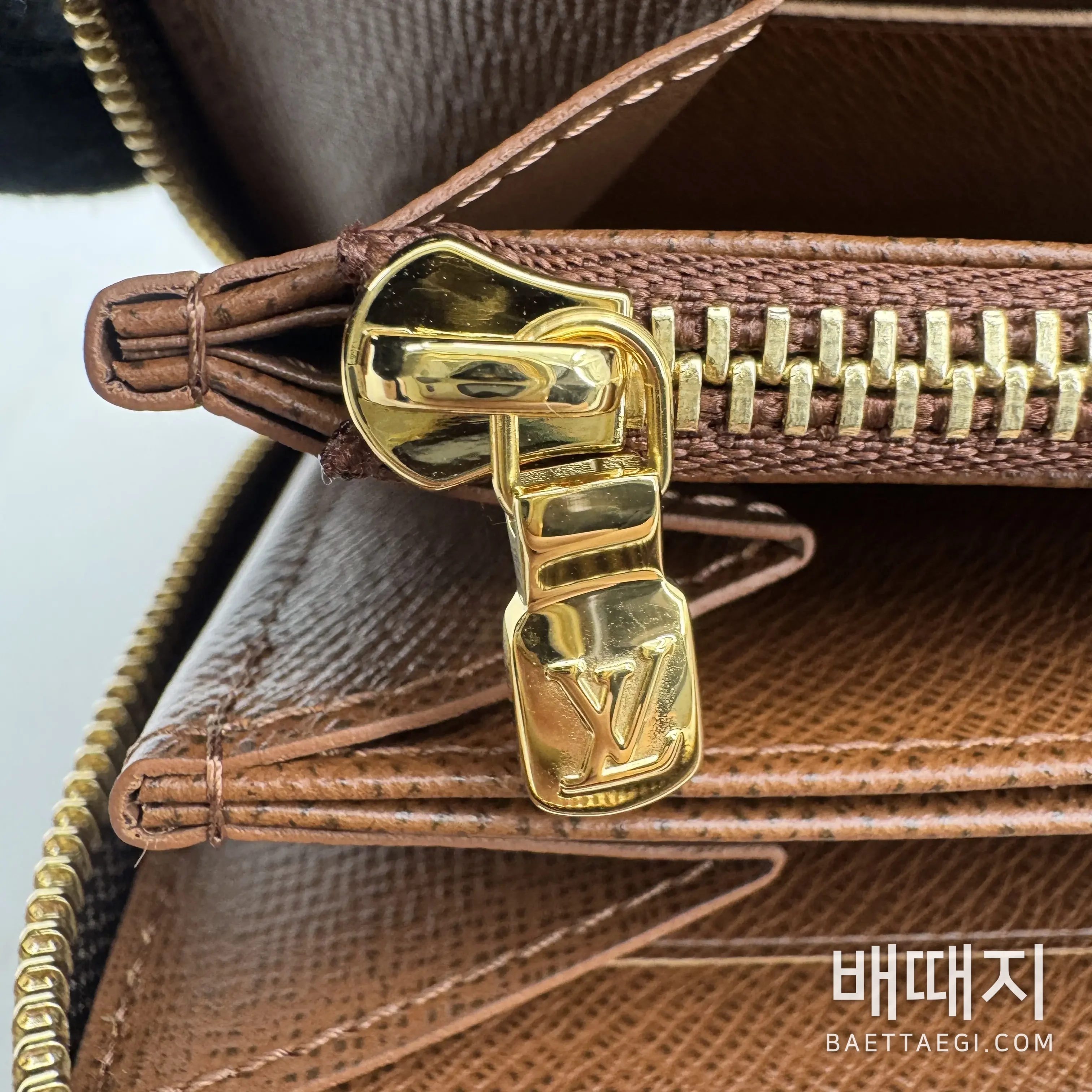 루이비통 모노그램 캔버스 지피 지갑 168812 검수사진 7