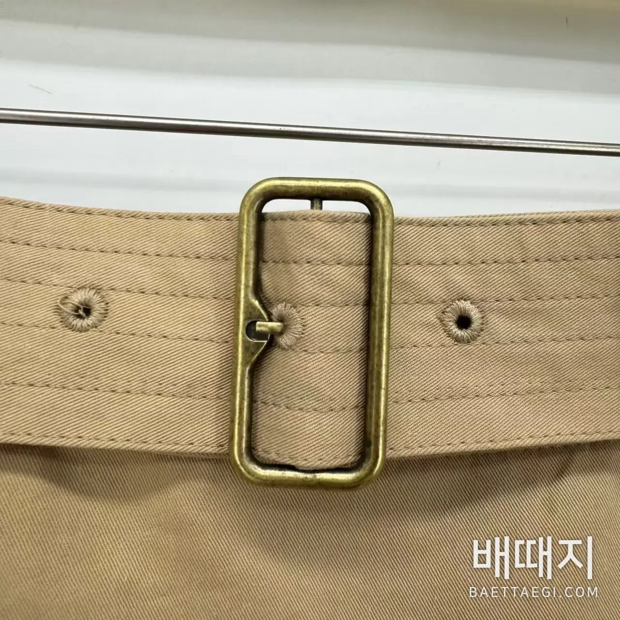 버버리 벨트 비대칭 여성 스커트 검수사진 5