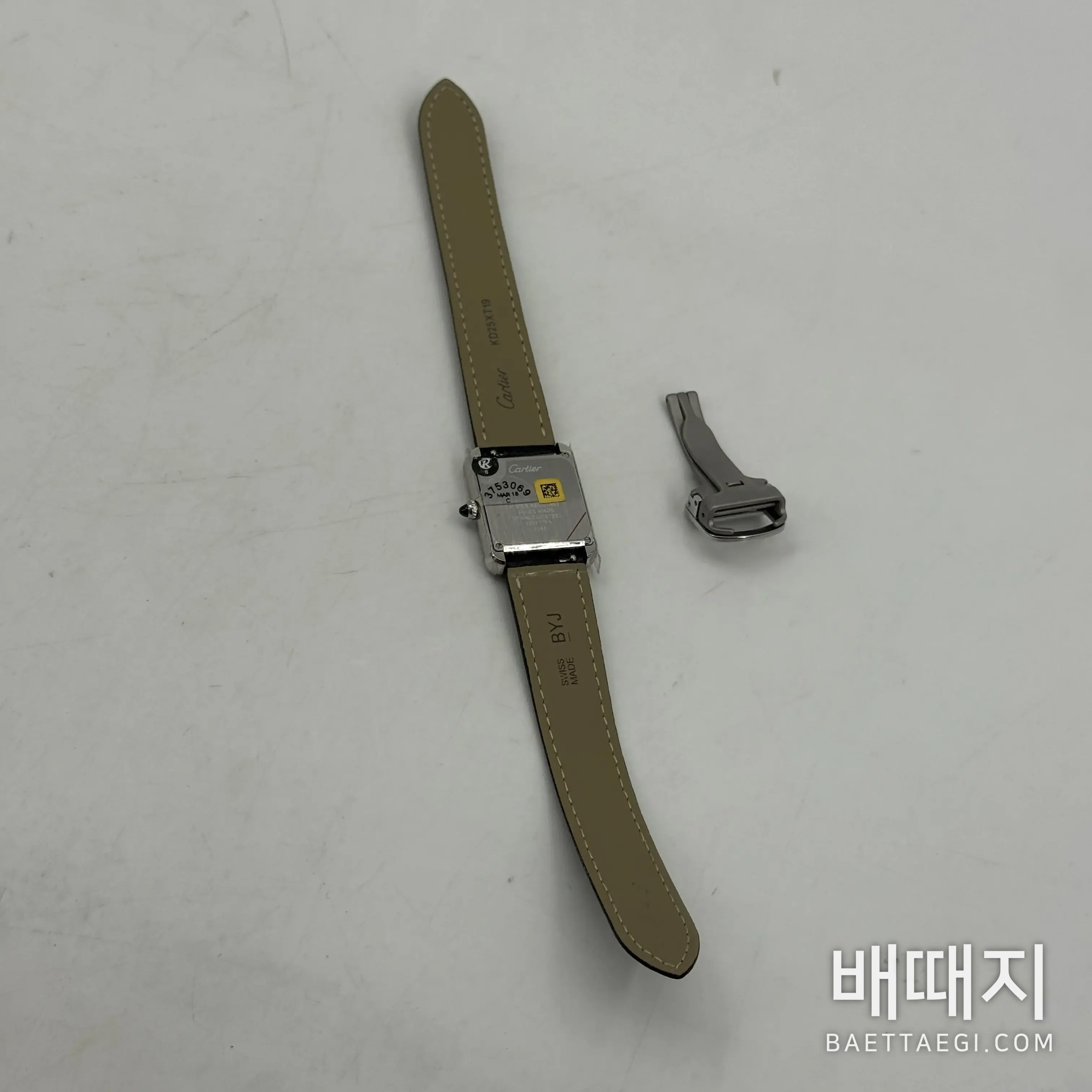 까르띠에 탱크 스퀘어 시계 남녀공용 검수사진 3