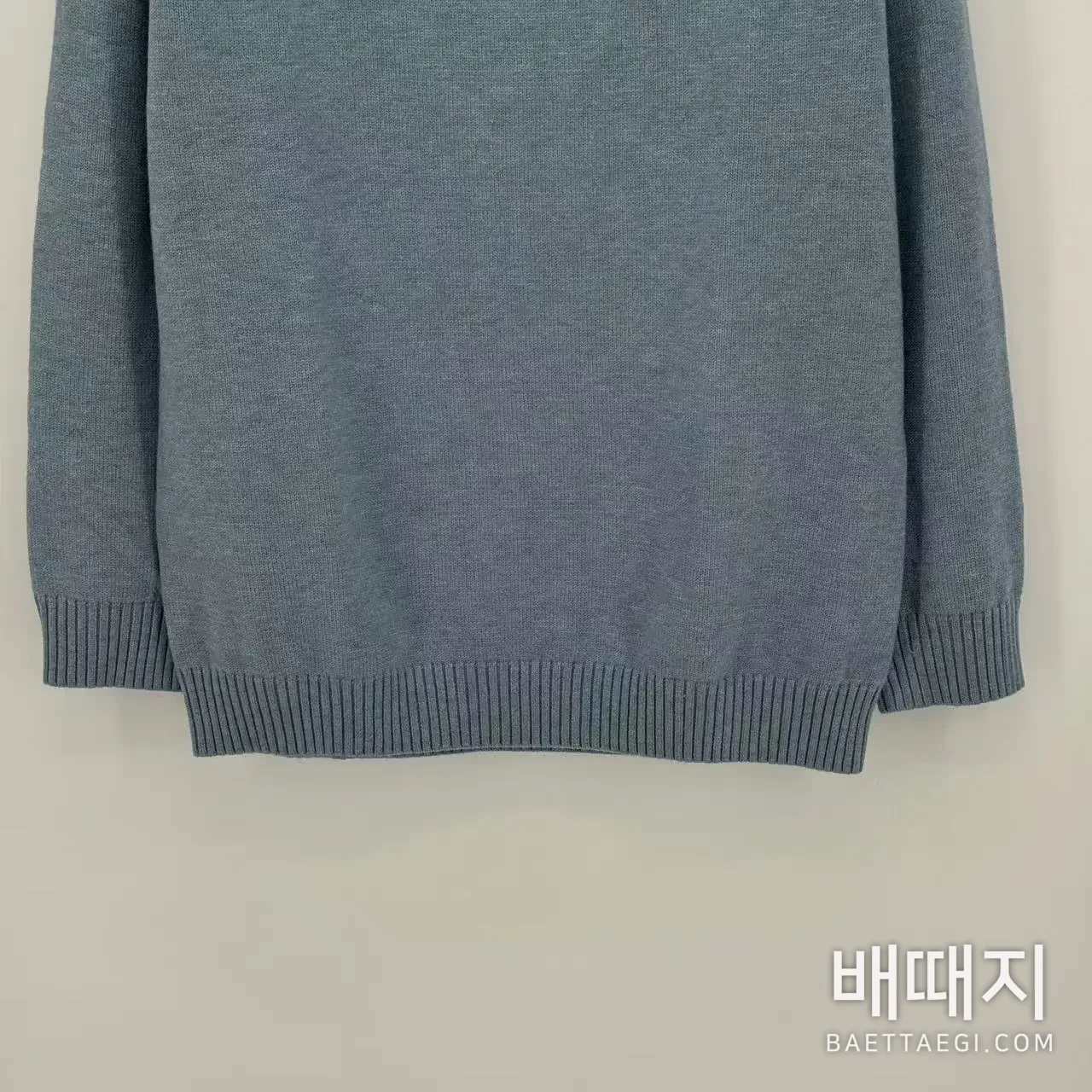 루이비통 울 소매 배색 남성 니트 검수사진 3