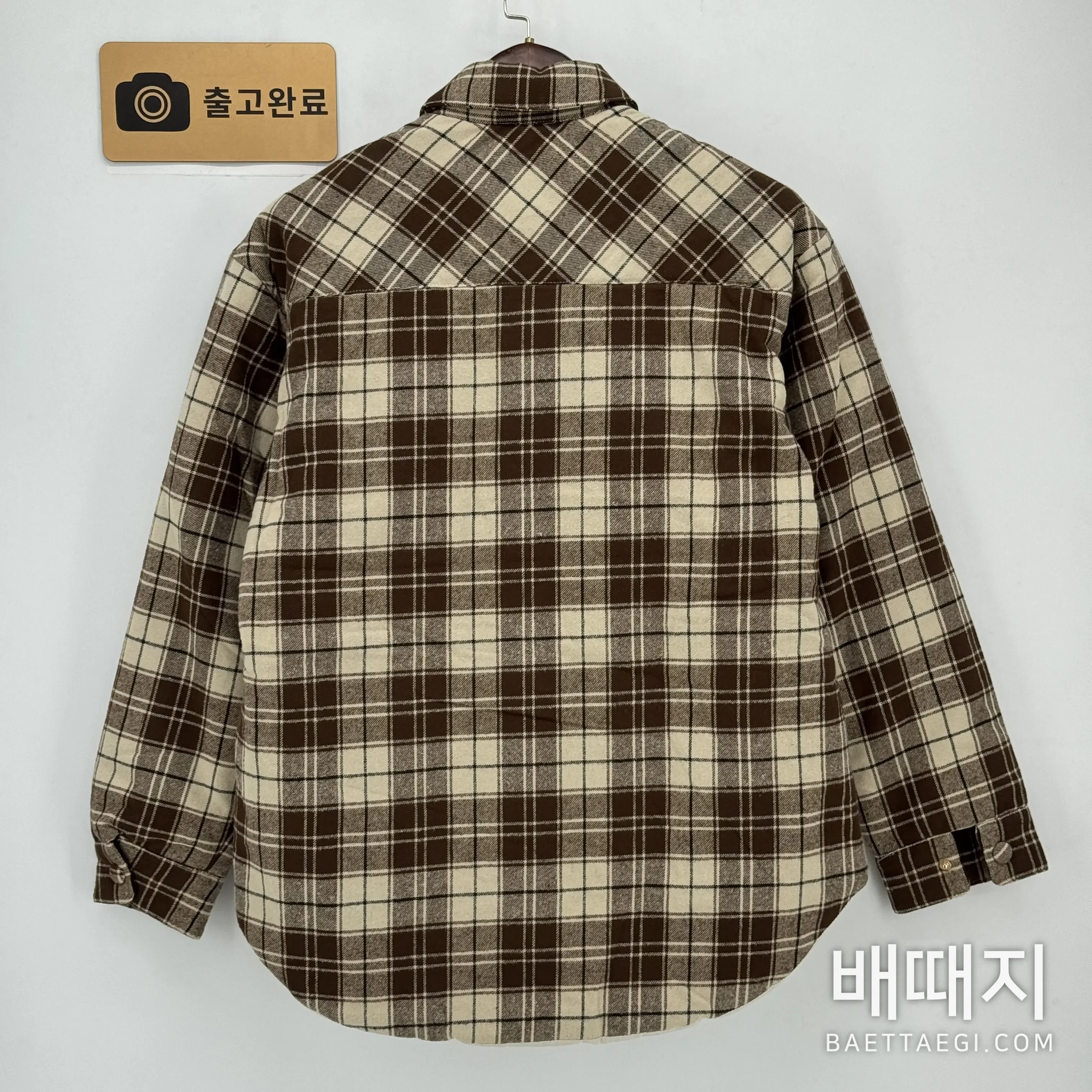 미우미우 다크브라운 체크 패턴 퀼팅 남성 자켓 검수사진 5