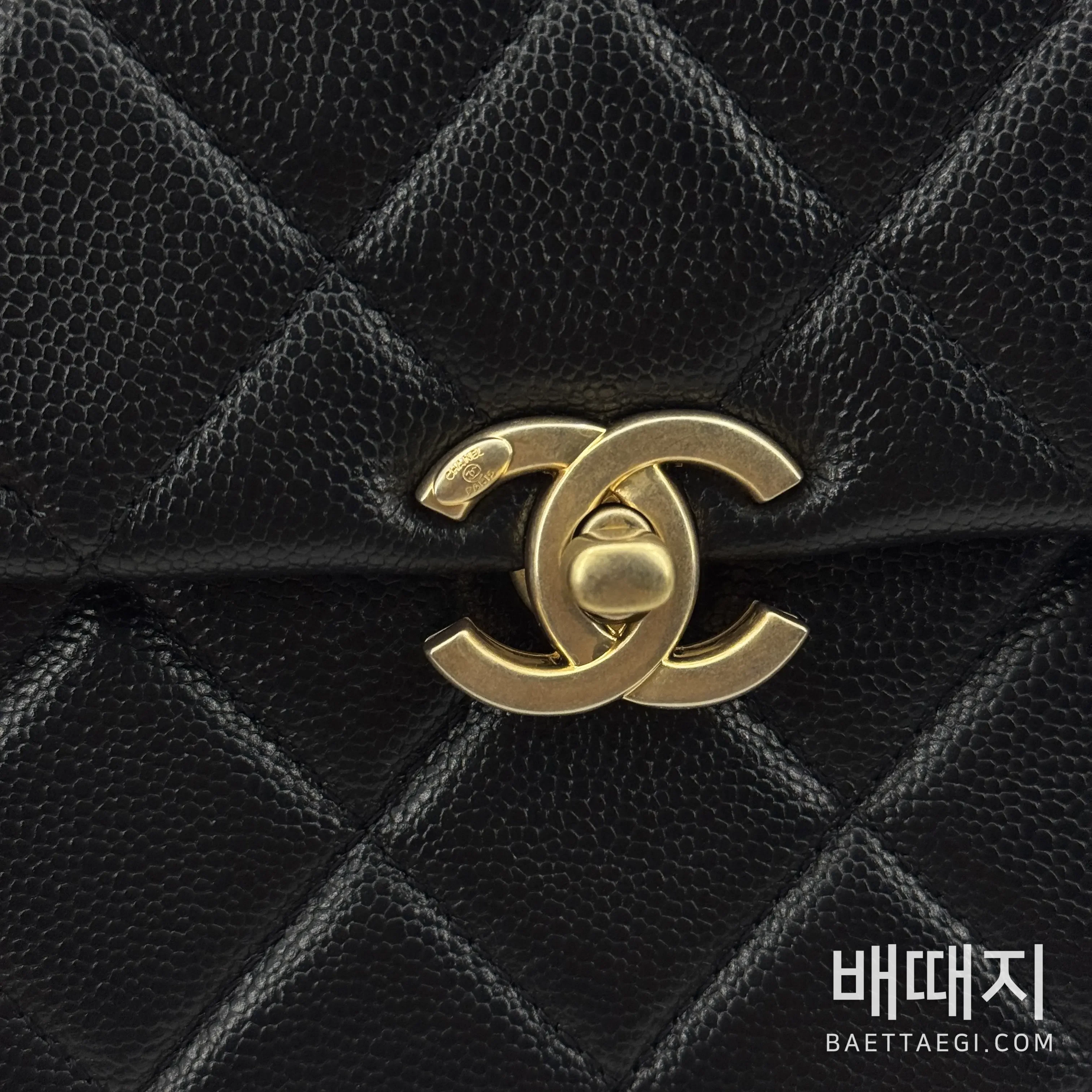 샤넬 리치 가죽 금장 하드웨어 미니 크로스백 AS3108 검수사진 6