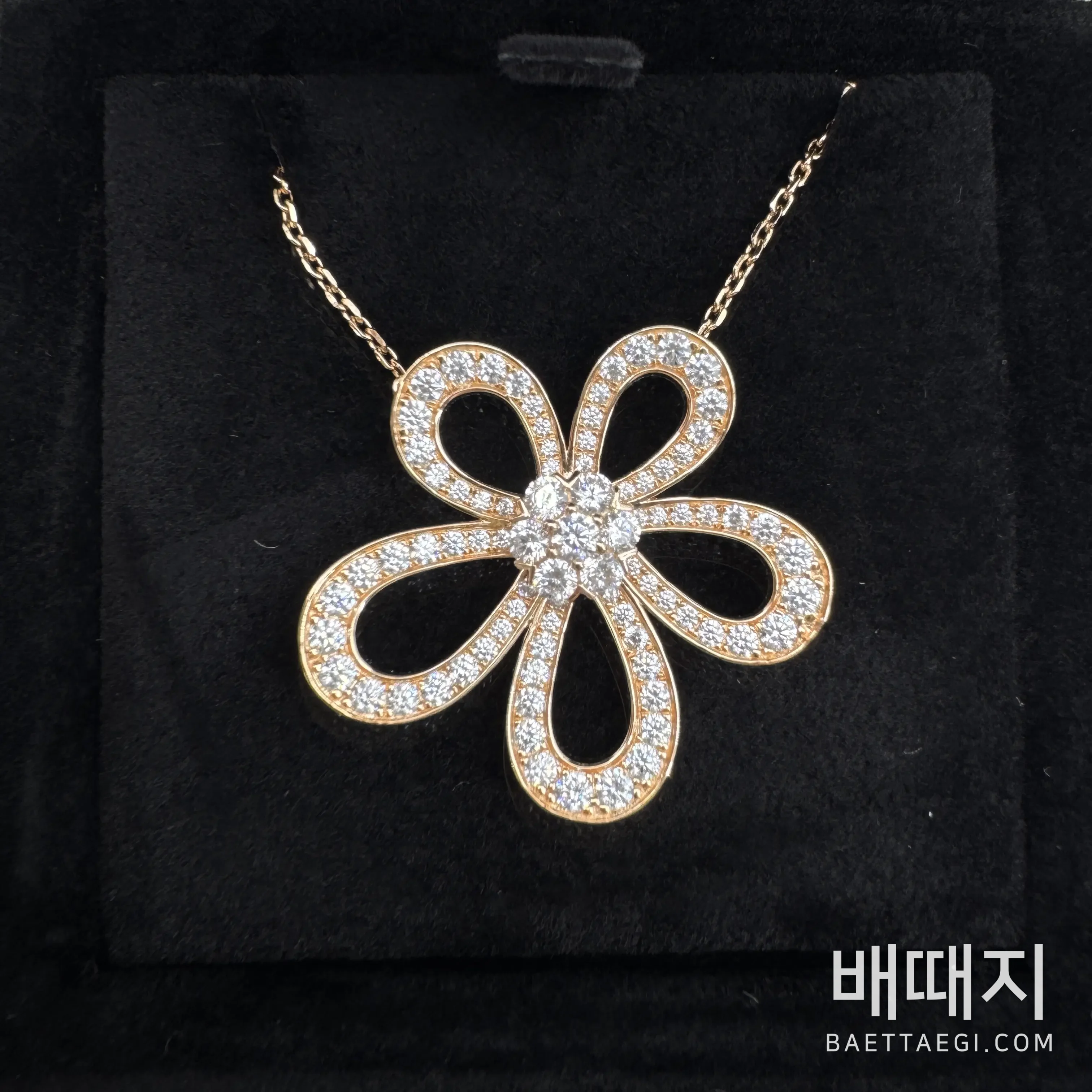 반클리프앤아펠 18k 골드 플로럴 다이아몬드 목걸이 검수사진 3