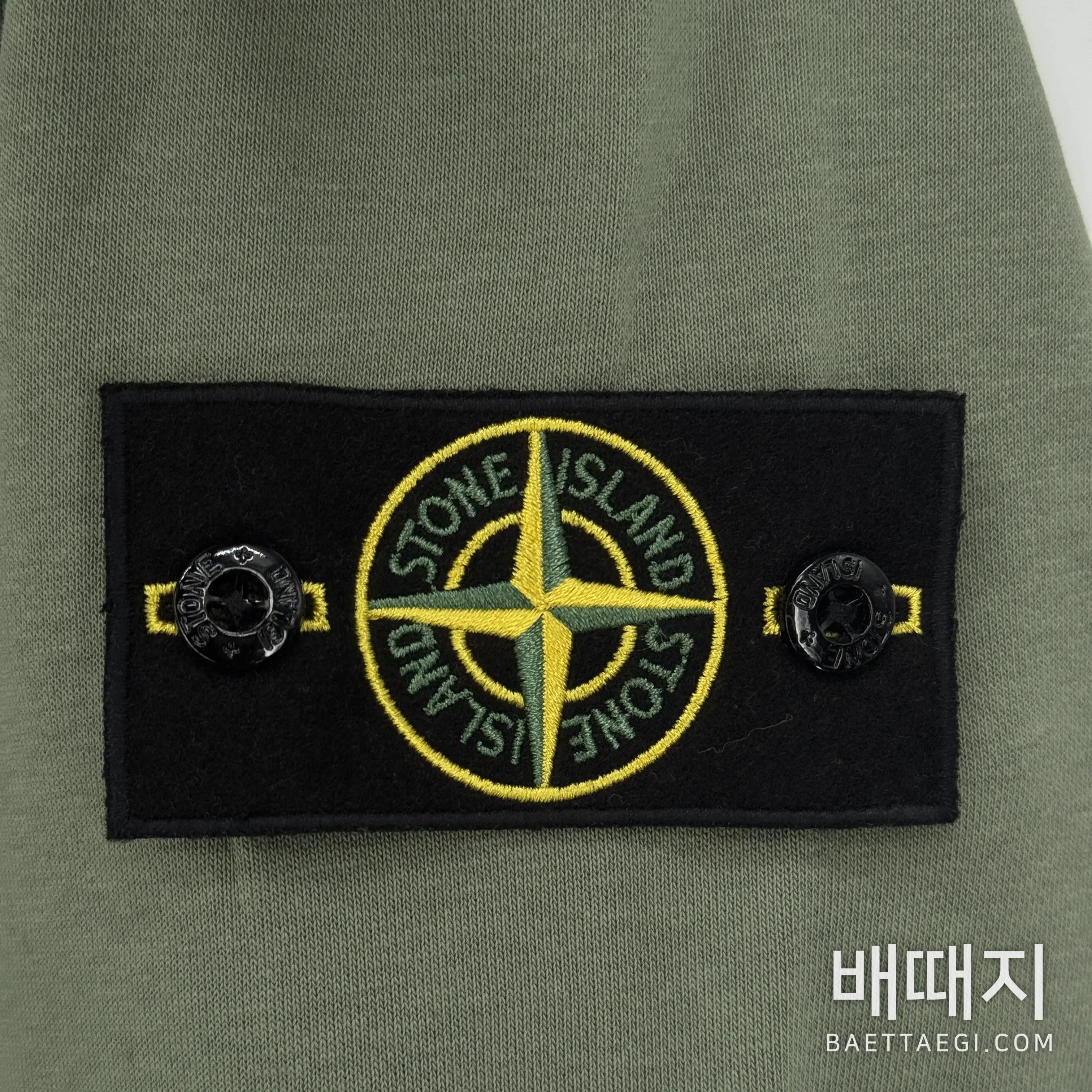스톤아일랜드 스톤 아일랜드 오가닉 코튼 플리스 크루넥 스웨트셔츠 검수사진 4