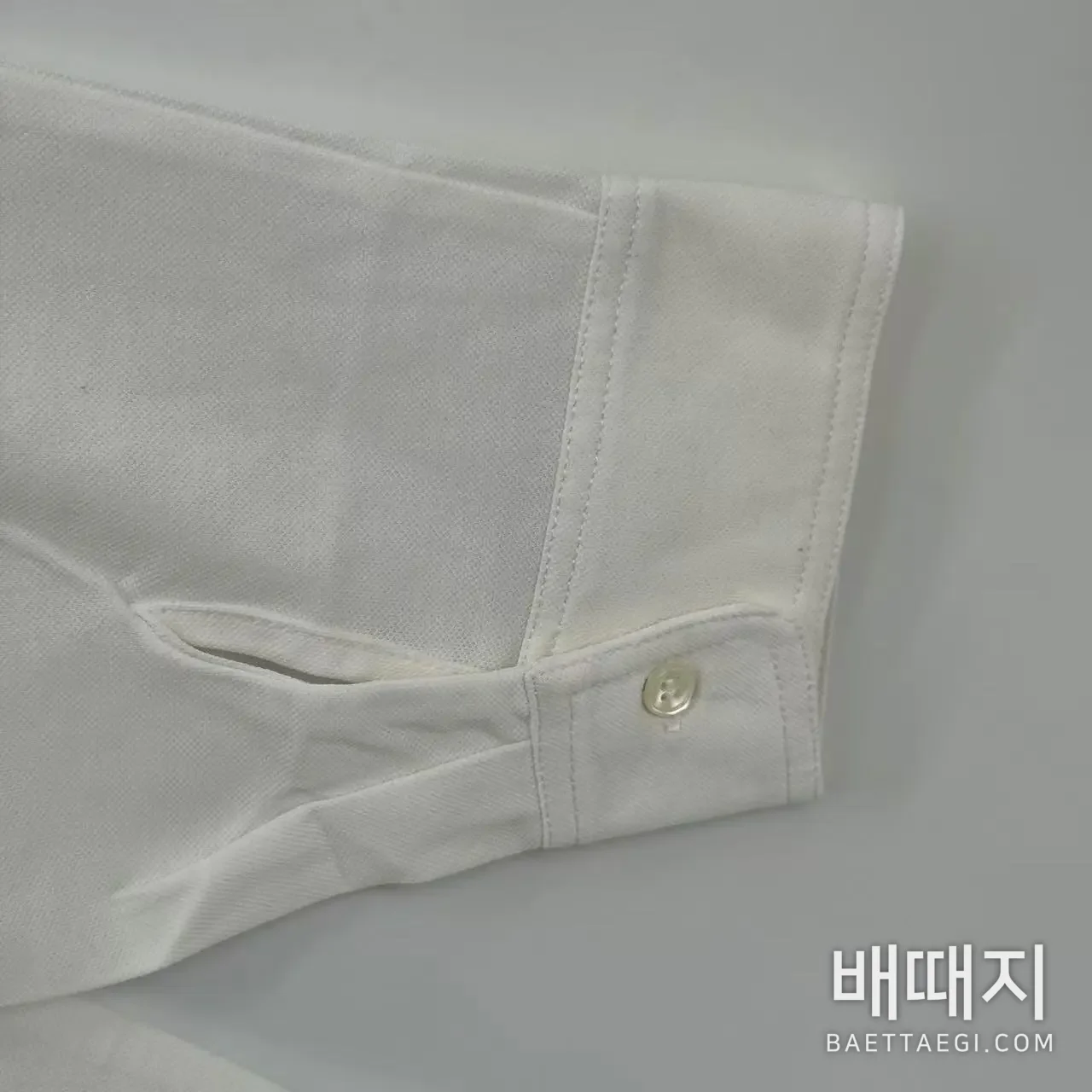 로로피아나 남성 3 버튼 긴팔 폴로셔츠 검수사진 5
