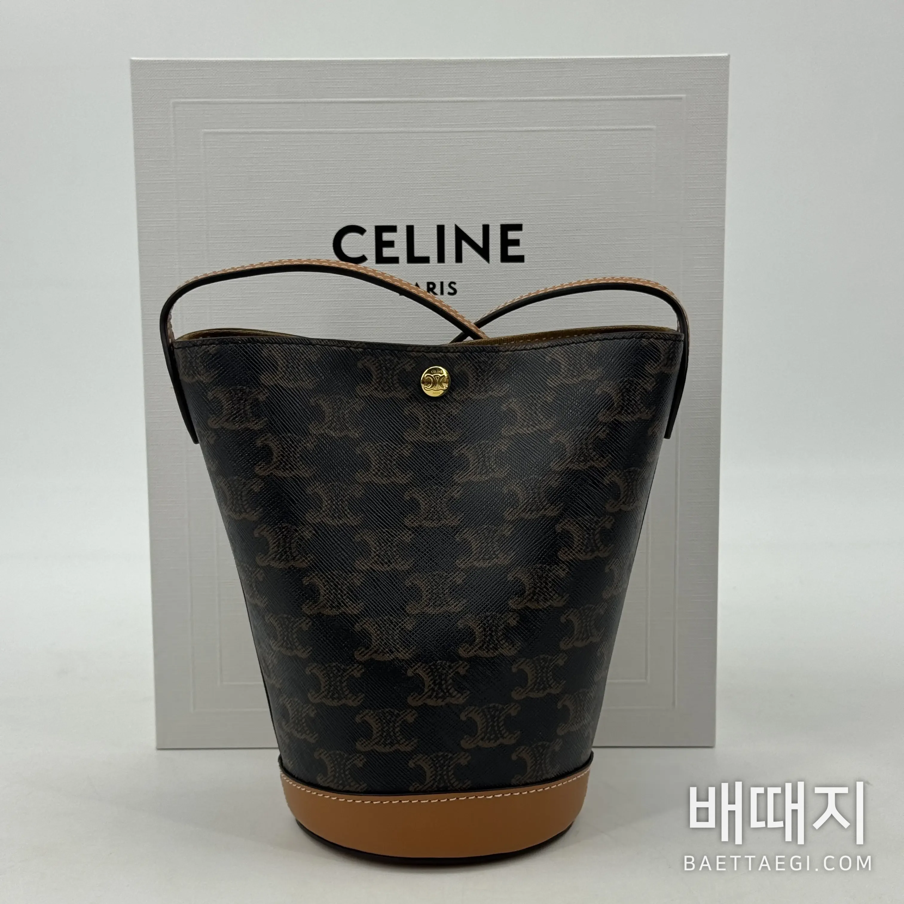 셀린느 미니 버켓 가죽 가방 L109U4 검수사진 2