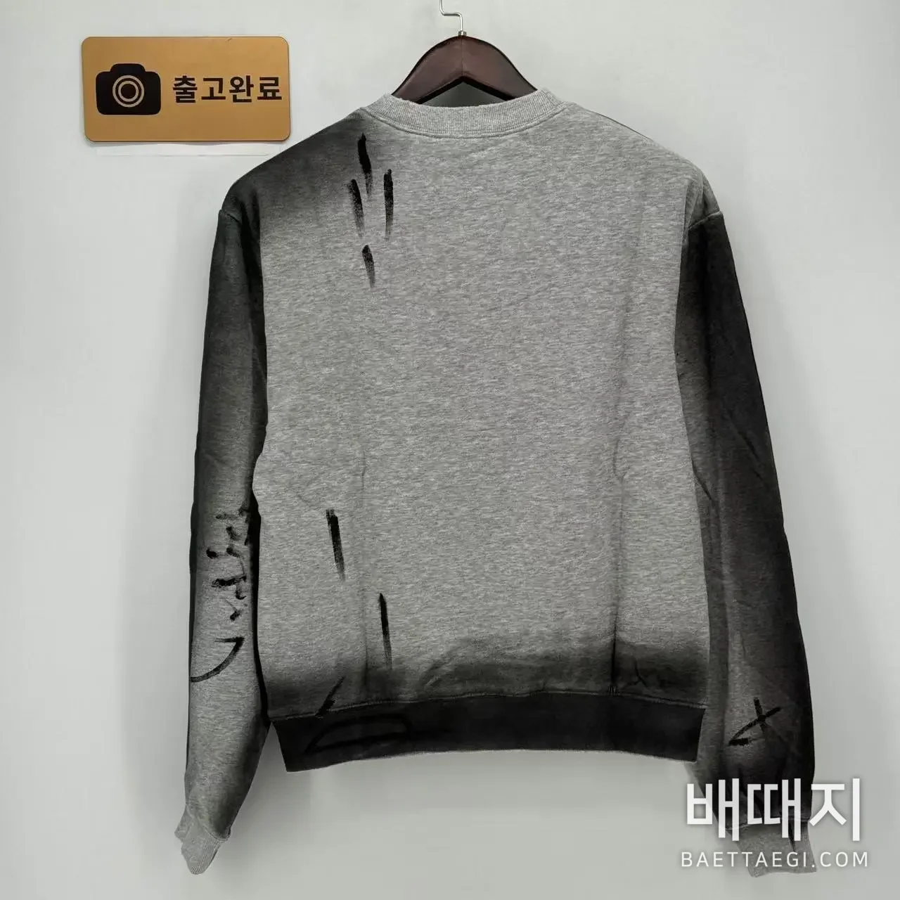 아크네스튜디오 보우타이 크루넥 긴팔 스웨트셔츠 검수사진 5