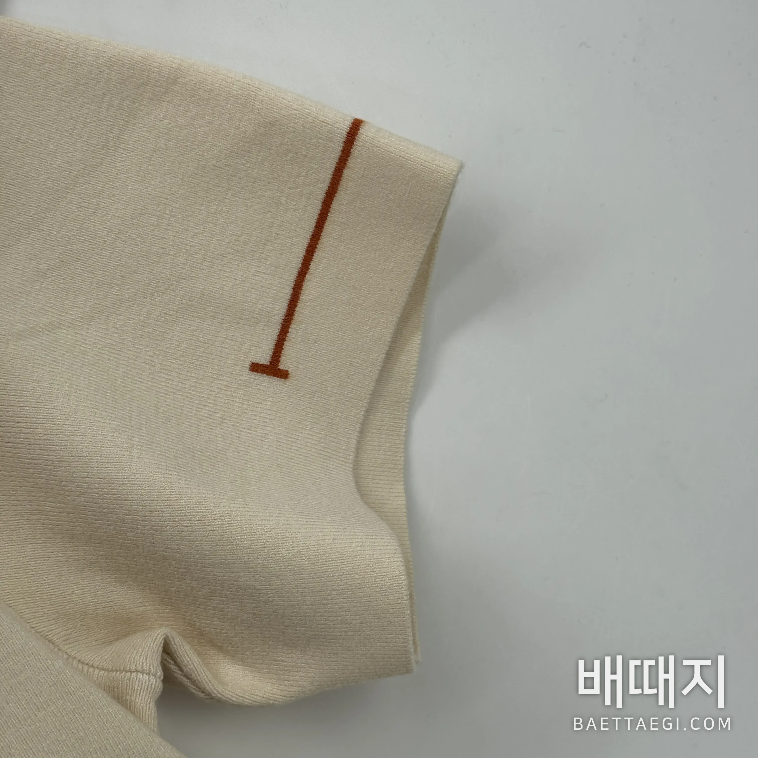 에르메스 H자형 라펠 슬림핏 남성 니트 반팔 티셔츠 검수사진 5