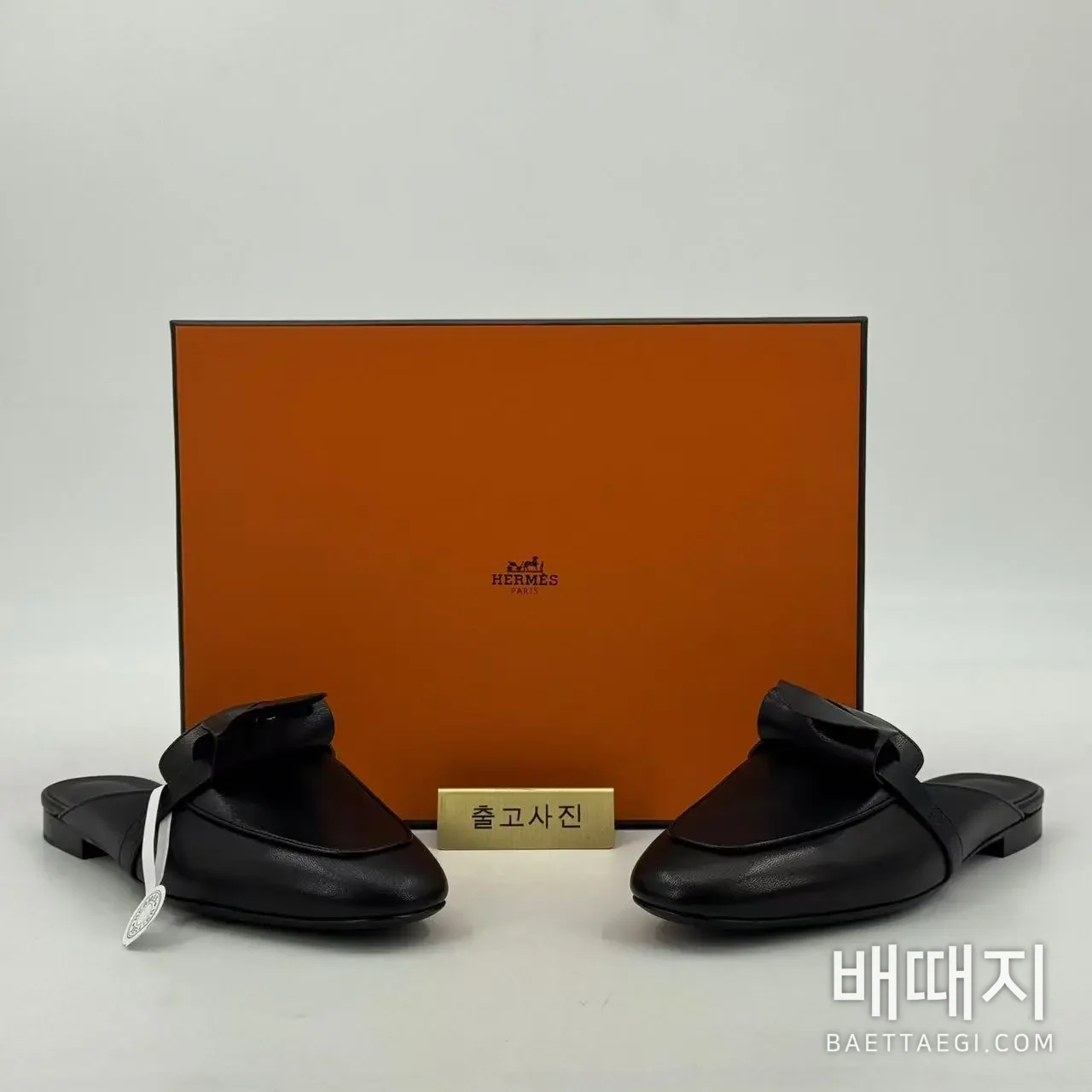 에르메스 이즈 뮬 샌들 로퍼ー 골드 하드웨어 검수사진 2