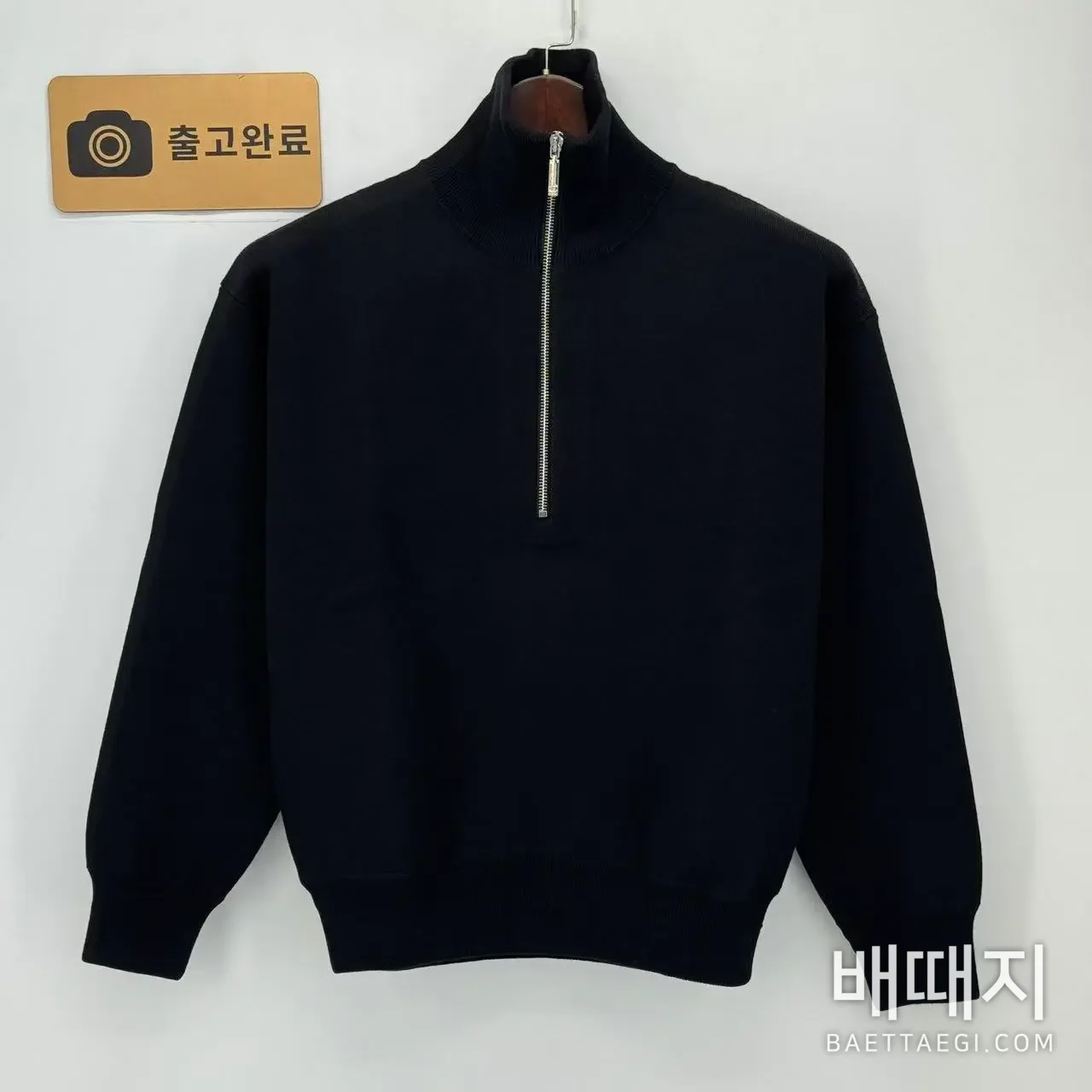 샤넬 하프 지퍼 터틀넥 니트 여성의류 검수사진 1