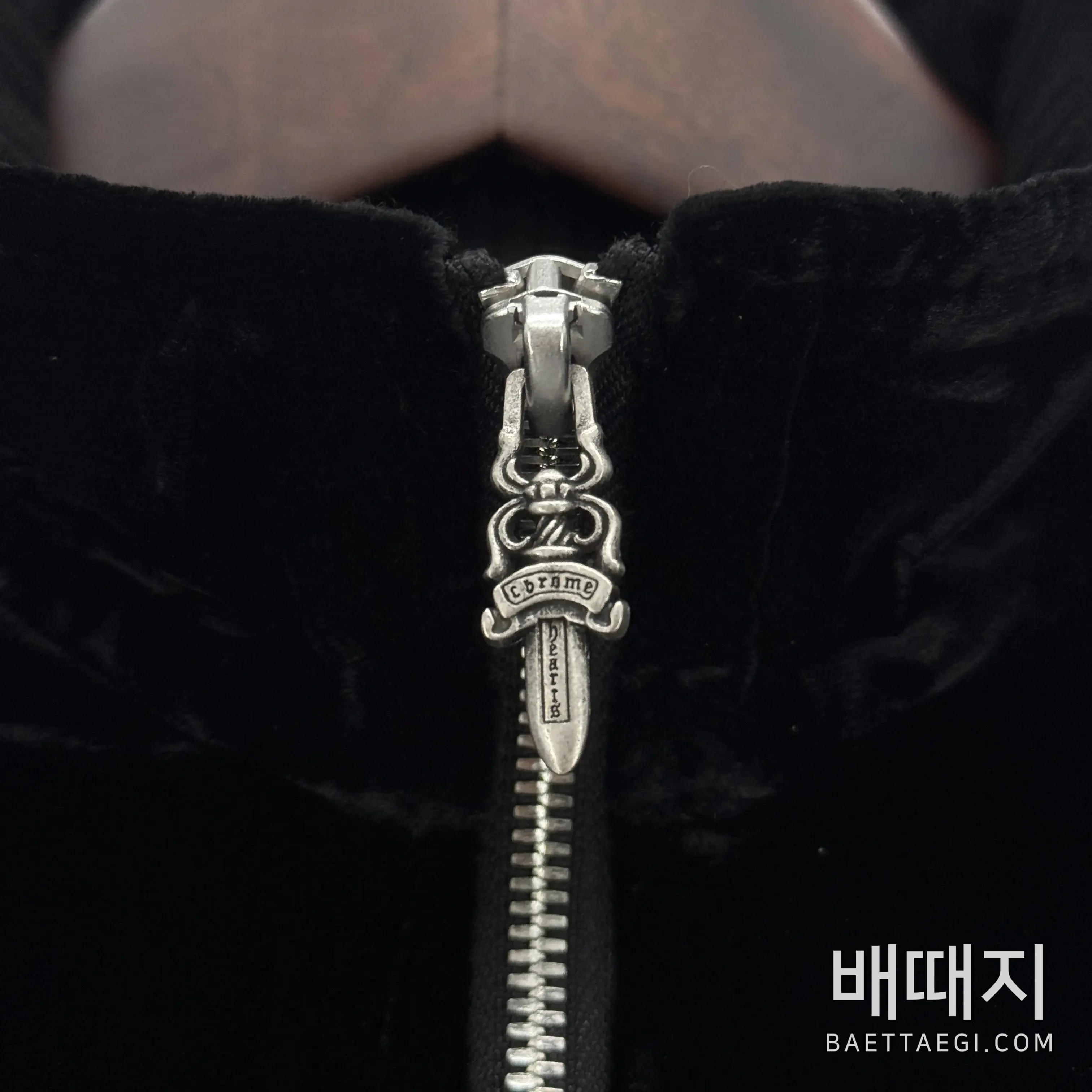 크롬하츠 뉴벨벳 골드라벨 램스킨 패치워크 재킷 검수사진 2