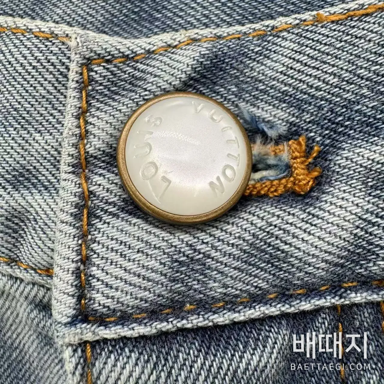 루이비통 포켓 로고 데님 남성 반바지 검수사진 4