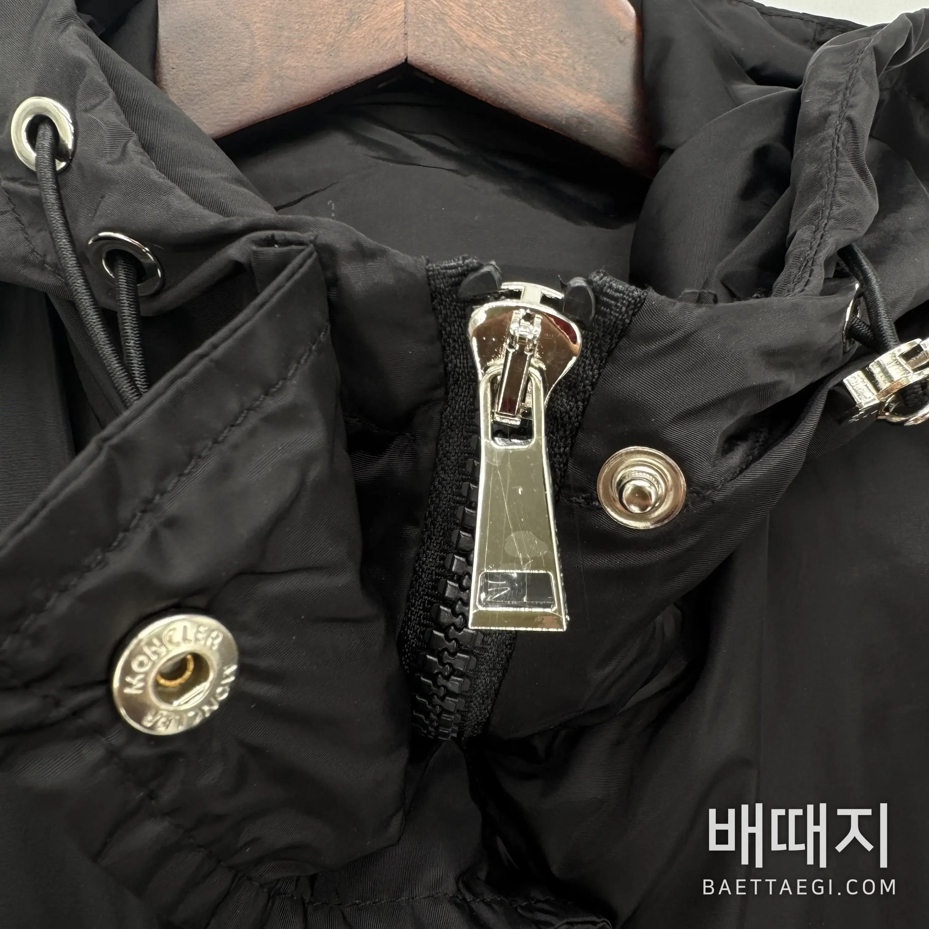 몽클레르 몽클레어 프리마지에디 크롭 윈드브레이커 자켓 150382 검수사진 6