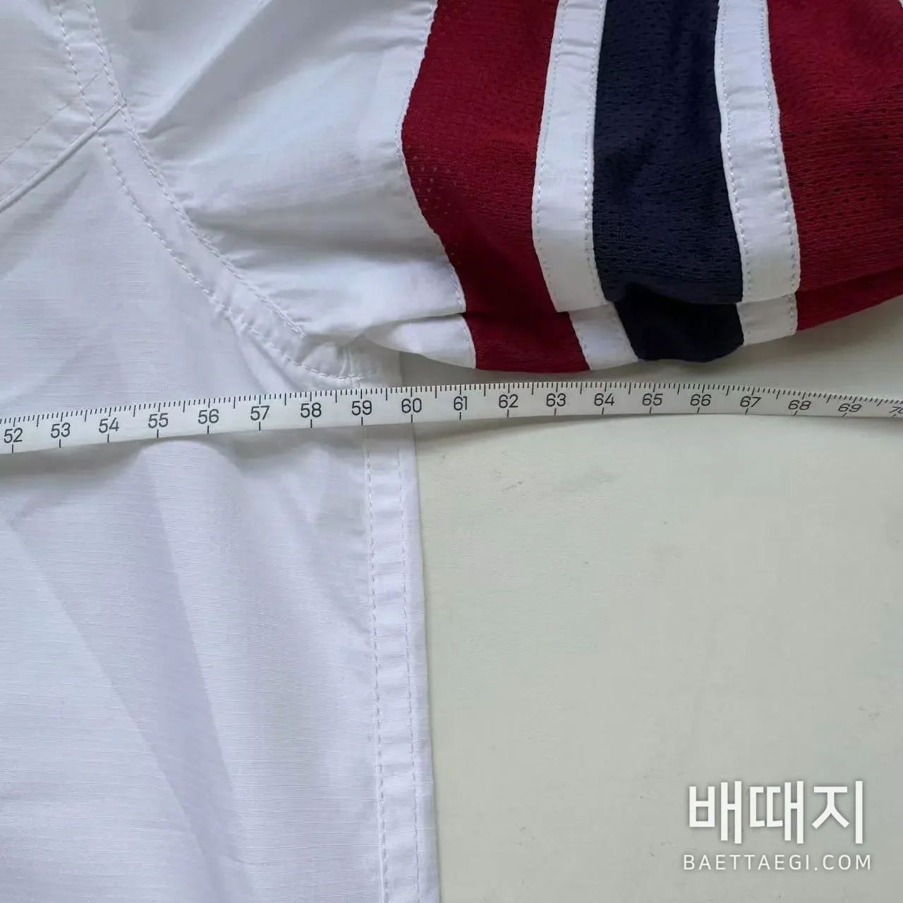 톰브라운 고밀도 체크 메시 4바 스트라이프 남성 자켓 136486 검수사진 6