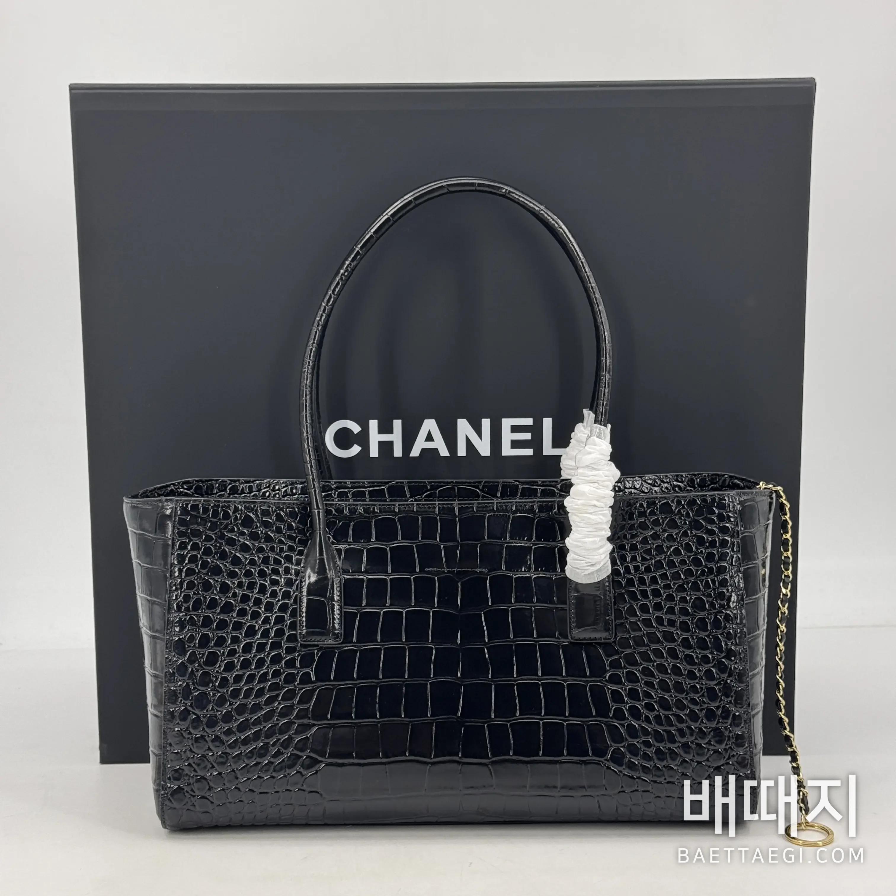 샤넬 악어무늬 크루아송 쇼핑백 가방 검수사진 3