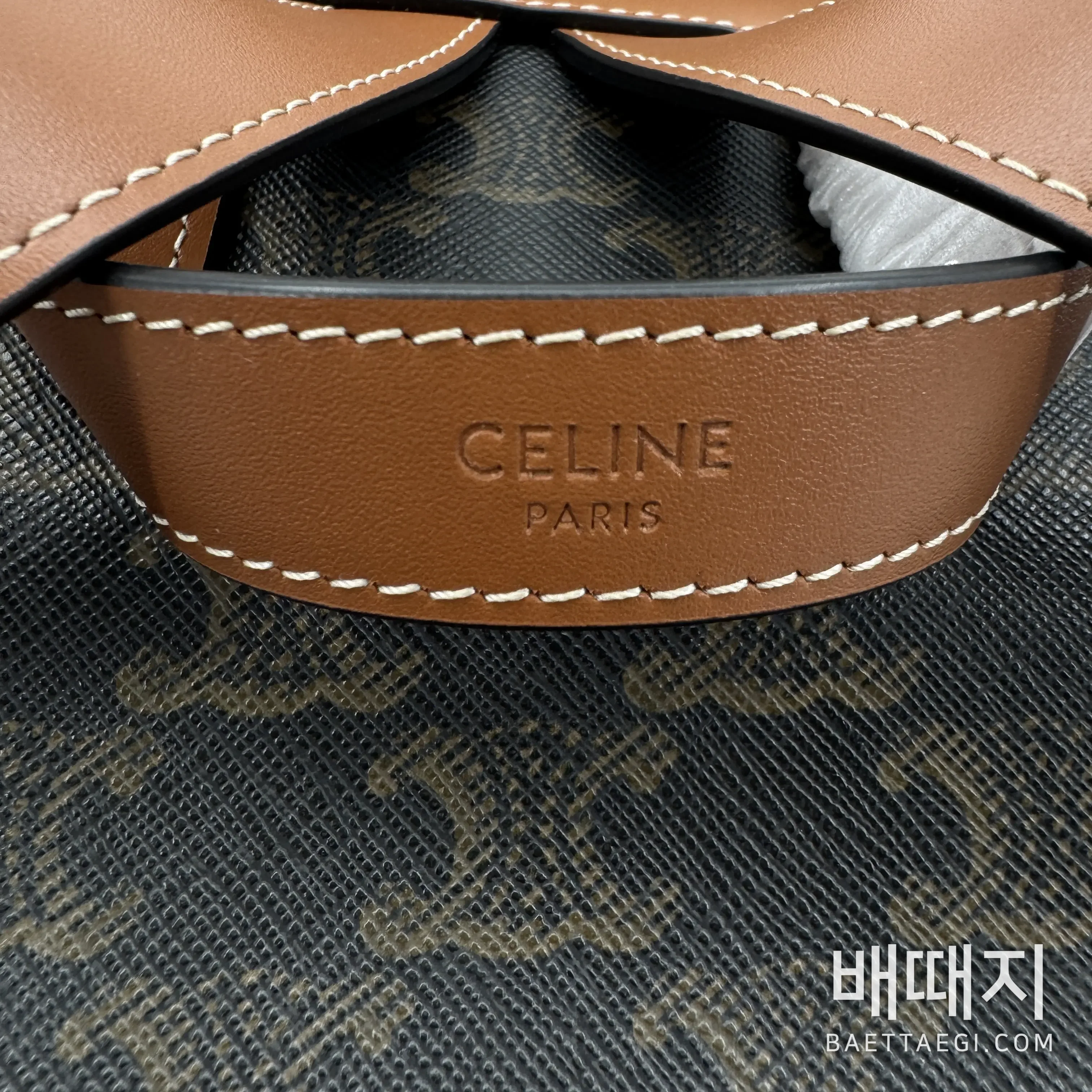 셀린느 트리오페 캔버스 보니 백팩 검수사진 5