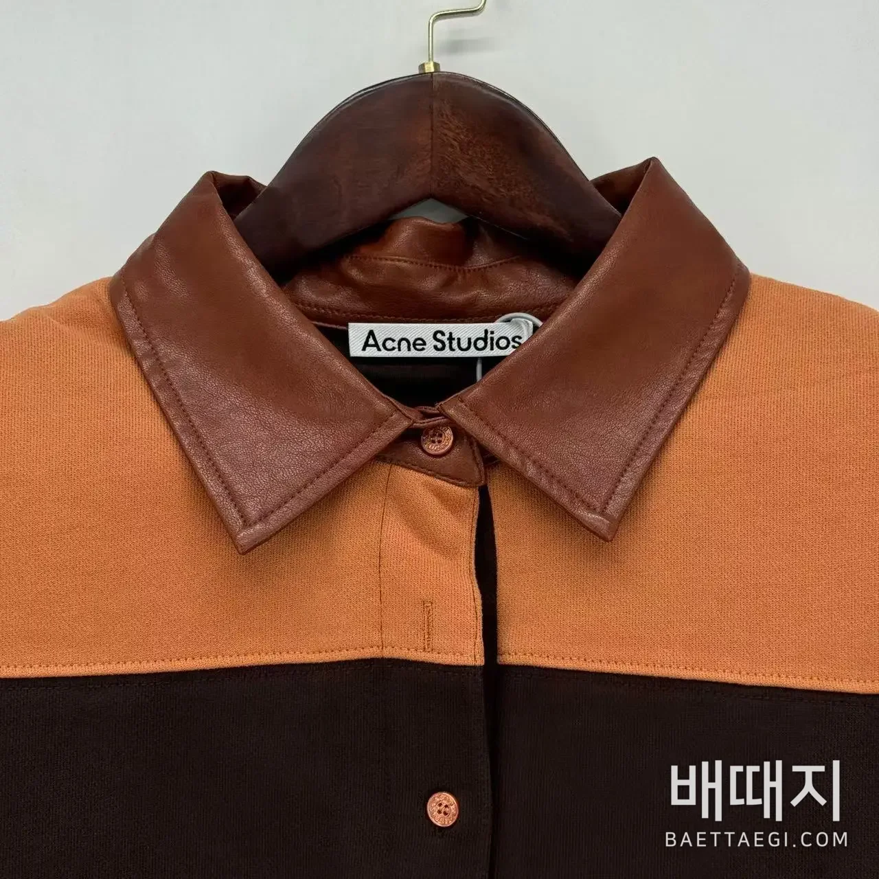 아크네스튜디오 레더 컬러 블록 스트라이프 스웨트셔츠 긴팔 검수사진 2